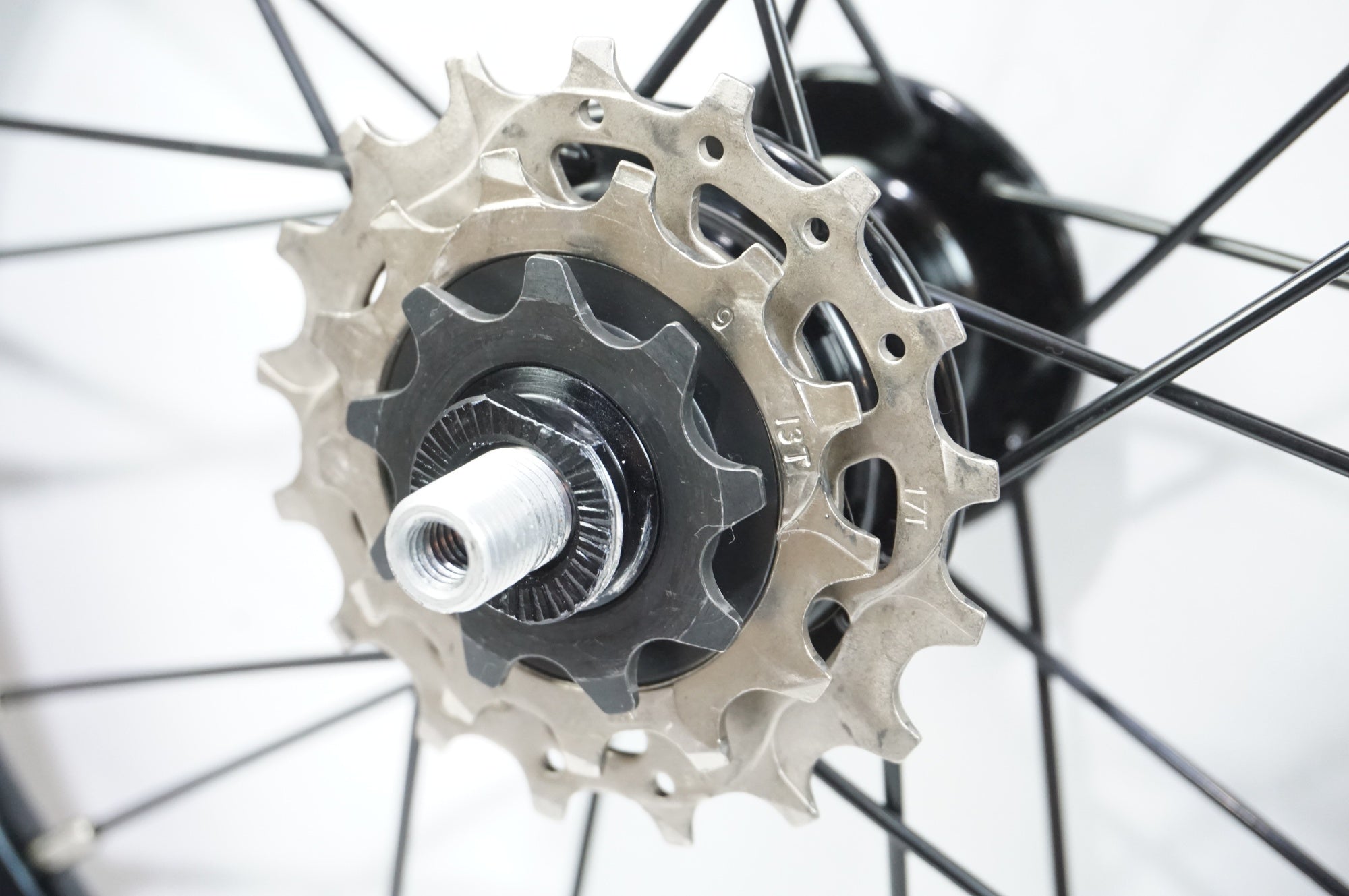 7 O'CLOCK 「セブンオークロック」 シマノ+専用3速 14インチ ホイールセット / 中目黒店