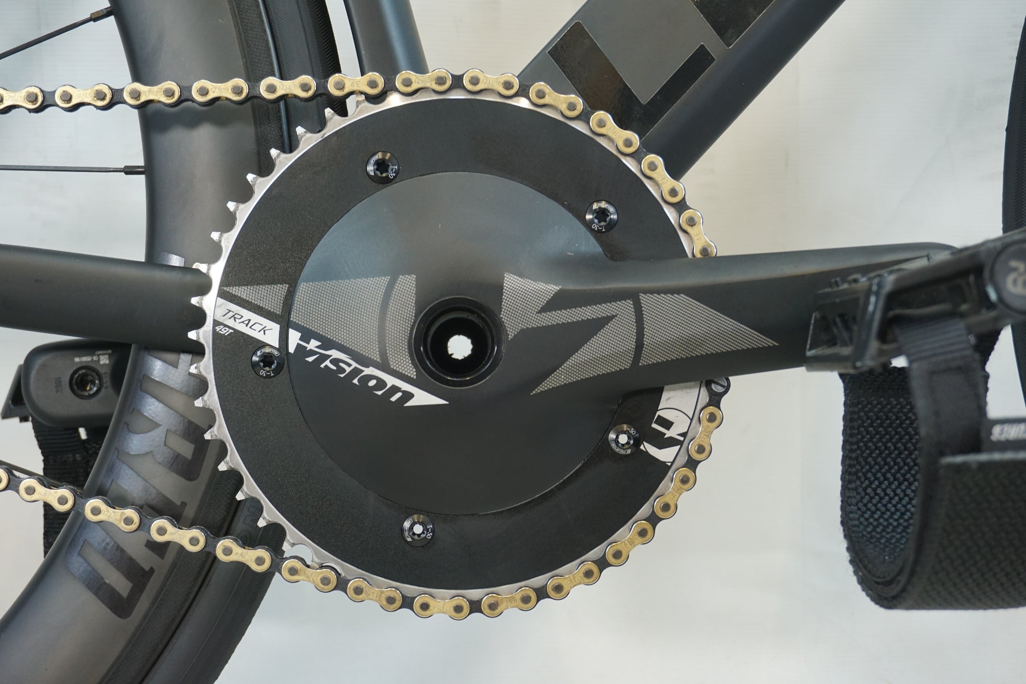 LEADER BIKES 「リーダーバイク」 735TR 2025年モデル ピストバイク / 有明ガーデン店