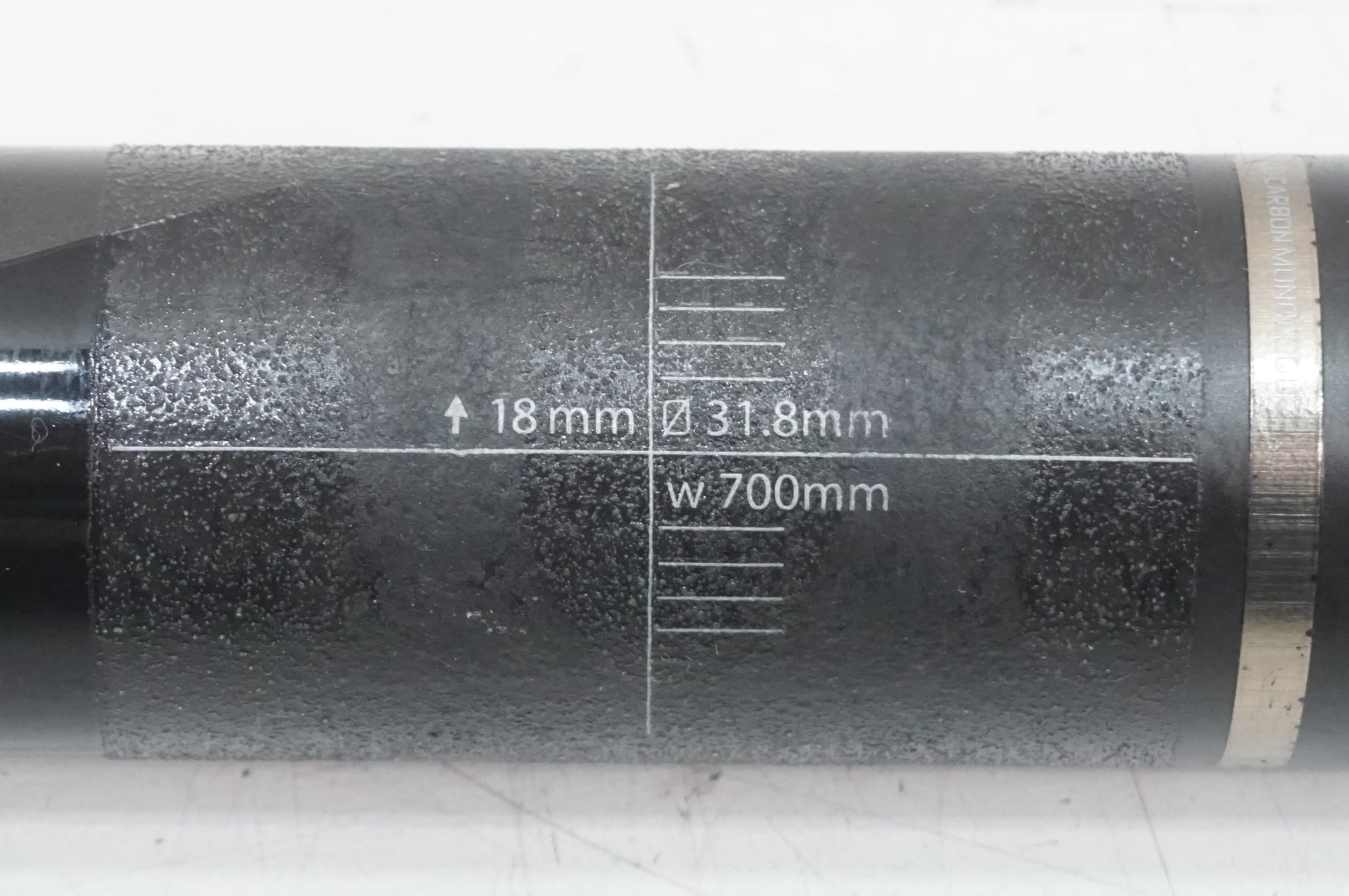 FSA 「エフエスエー」 KFX MTB 700mm φ31.8 ハンドルバー / 大宮店