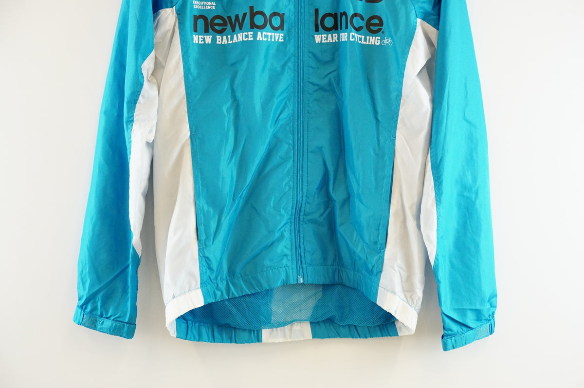 NEW BALANCE 「ニューバランス」 Mサイズ ウインドブレーカー / 浜松店