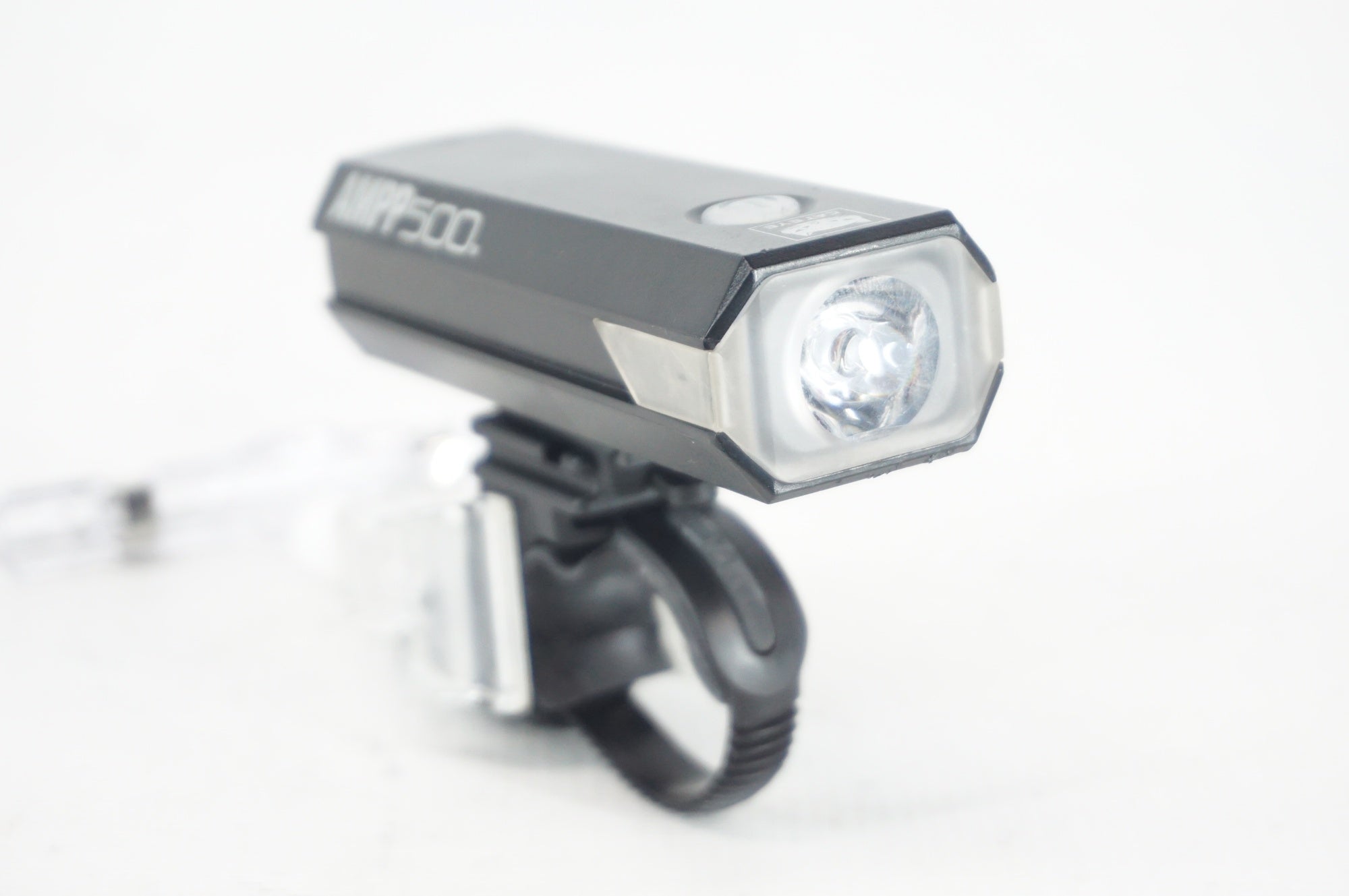 CATEYE 「キャットアイ」 AMPP500 フロントライト / 阪急塚口店