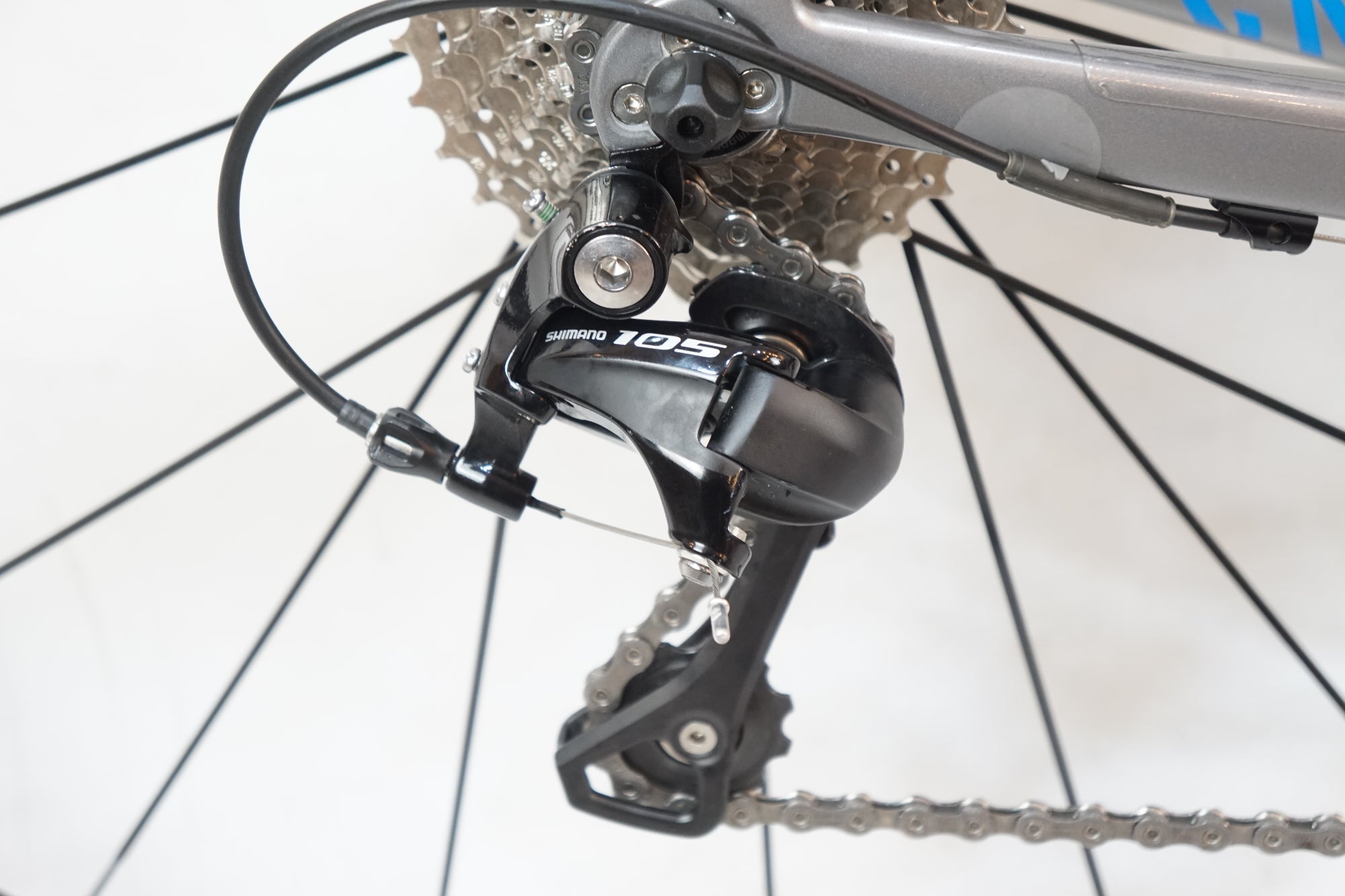 CANYON 「キャニオン」 ENDURACE CF7.0 2018年モデル ロードバイク / バイチャリ浦和ベース