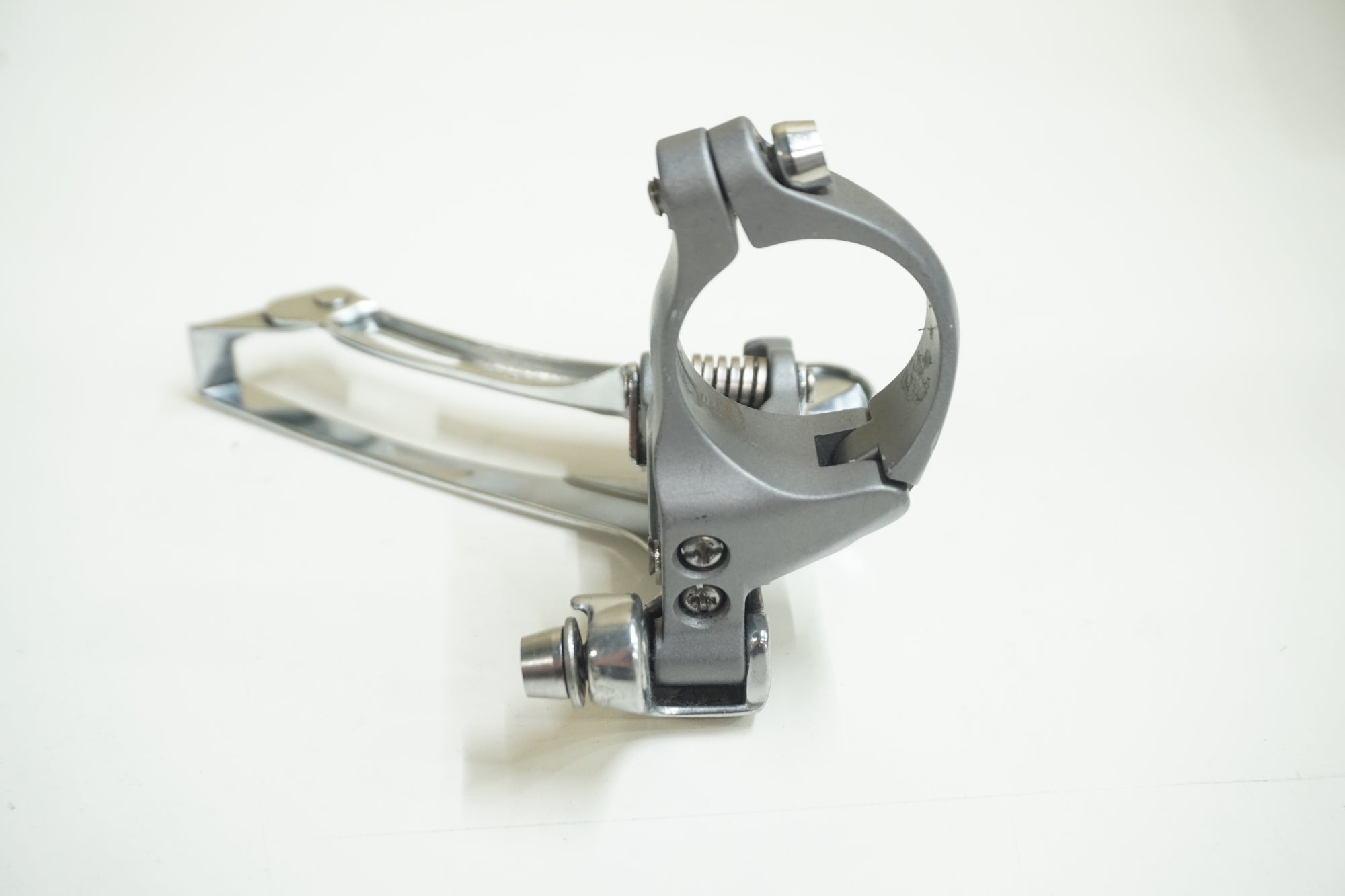 SHIMANO 「シマノ」 105 FD-5700 フロントディレイラー / 大宮店