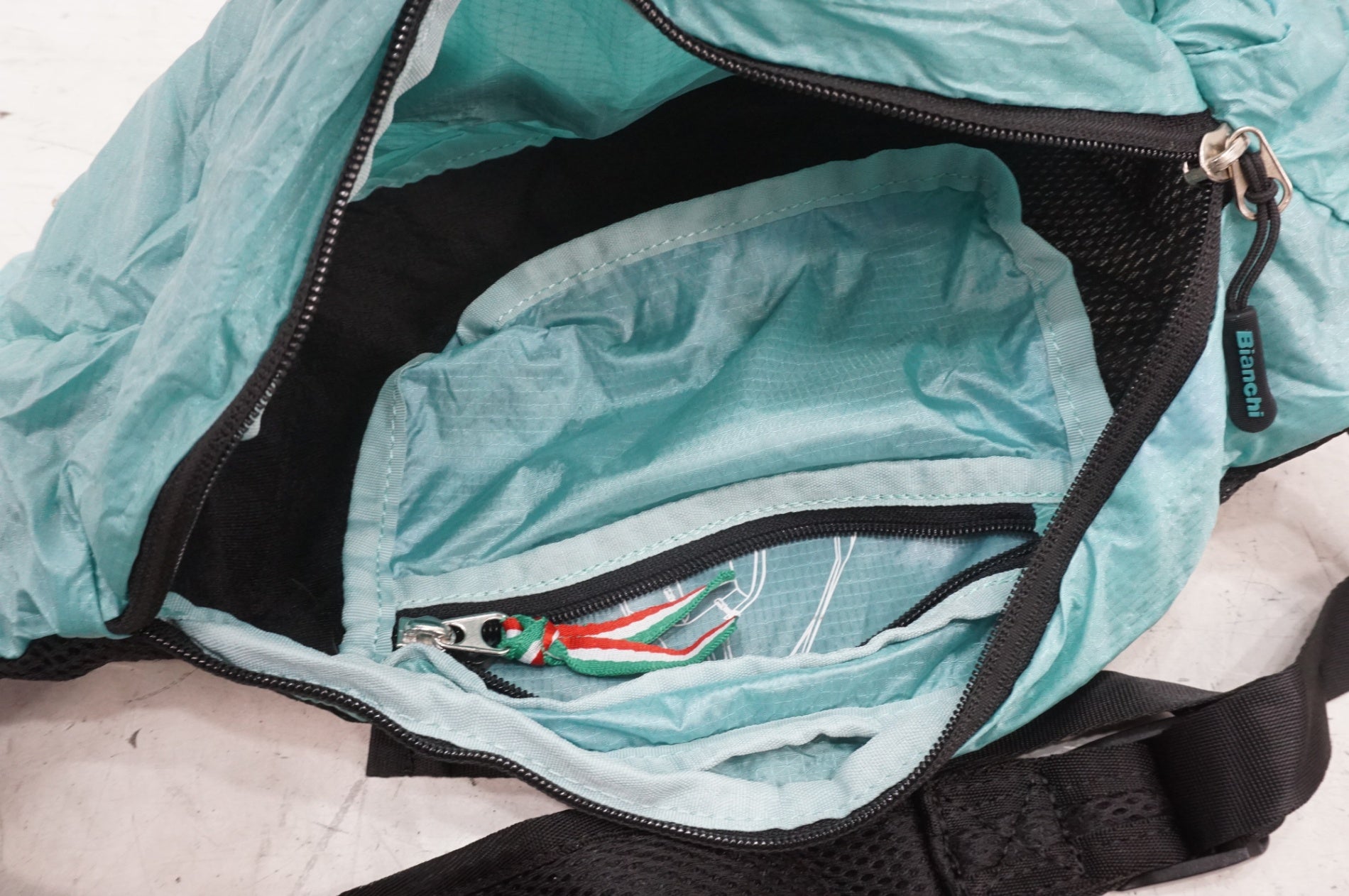 BIANCHI 「ビアンキ」 ショルダーバッグ / 大宮店