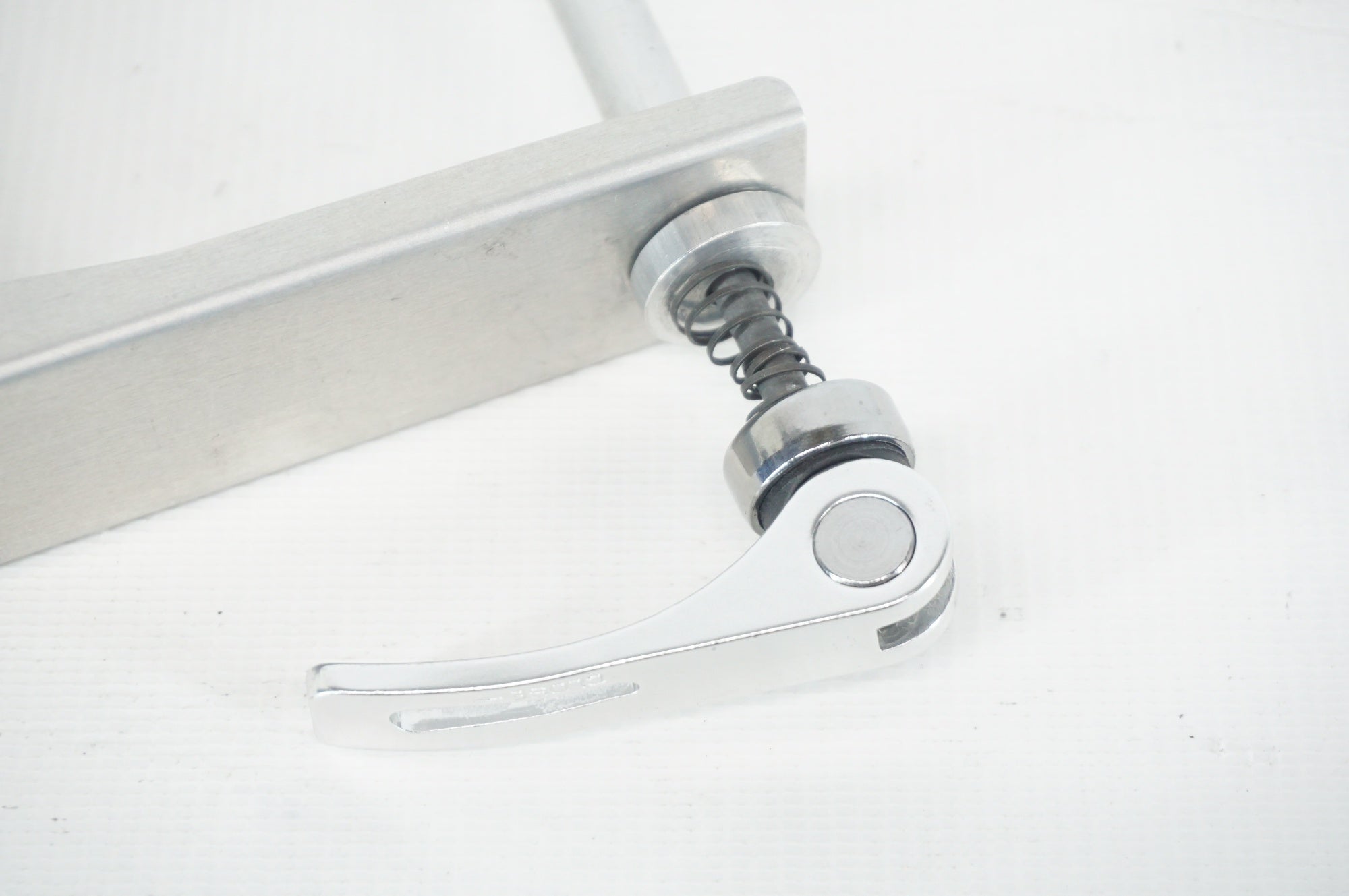 OSTRICH 「オーストリッチ」 リアエンド金具 / 阪急塚口店