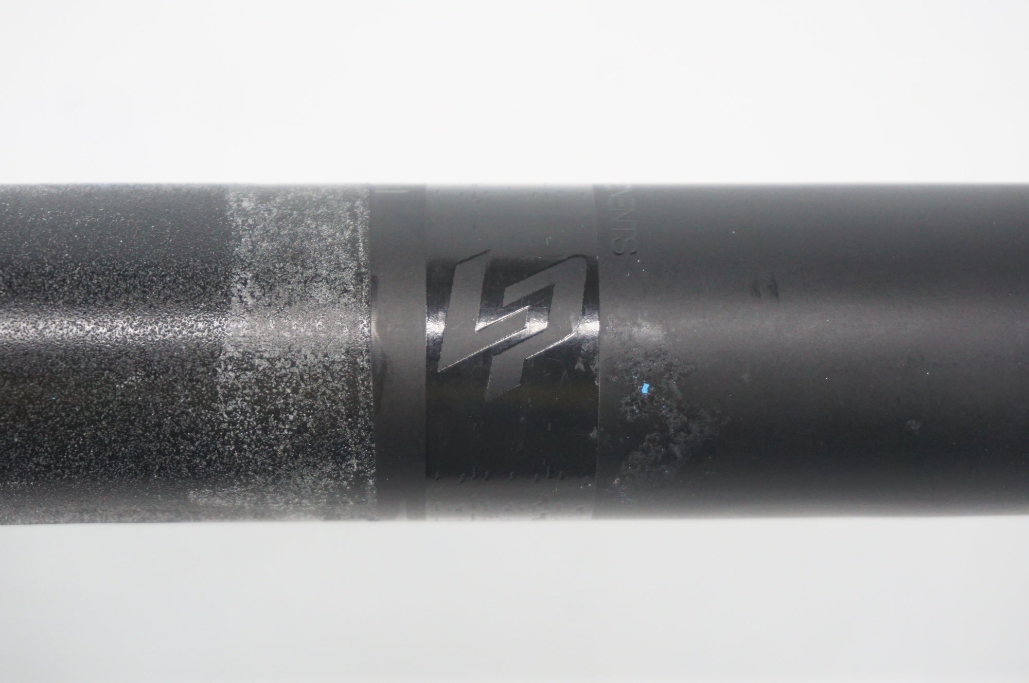 LAPIERRE 「ラピエール」 カーボン Φ31.8 420mm ハンドル / 阪急塚口店