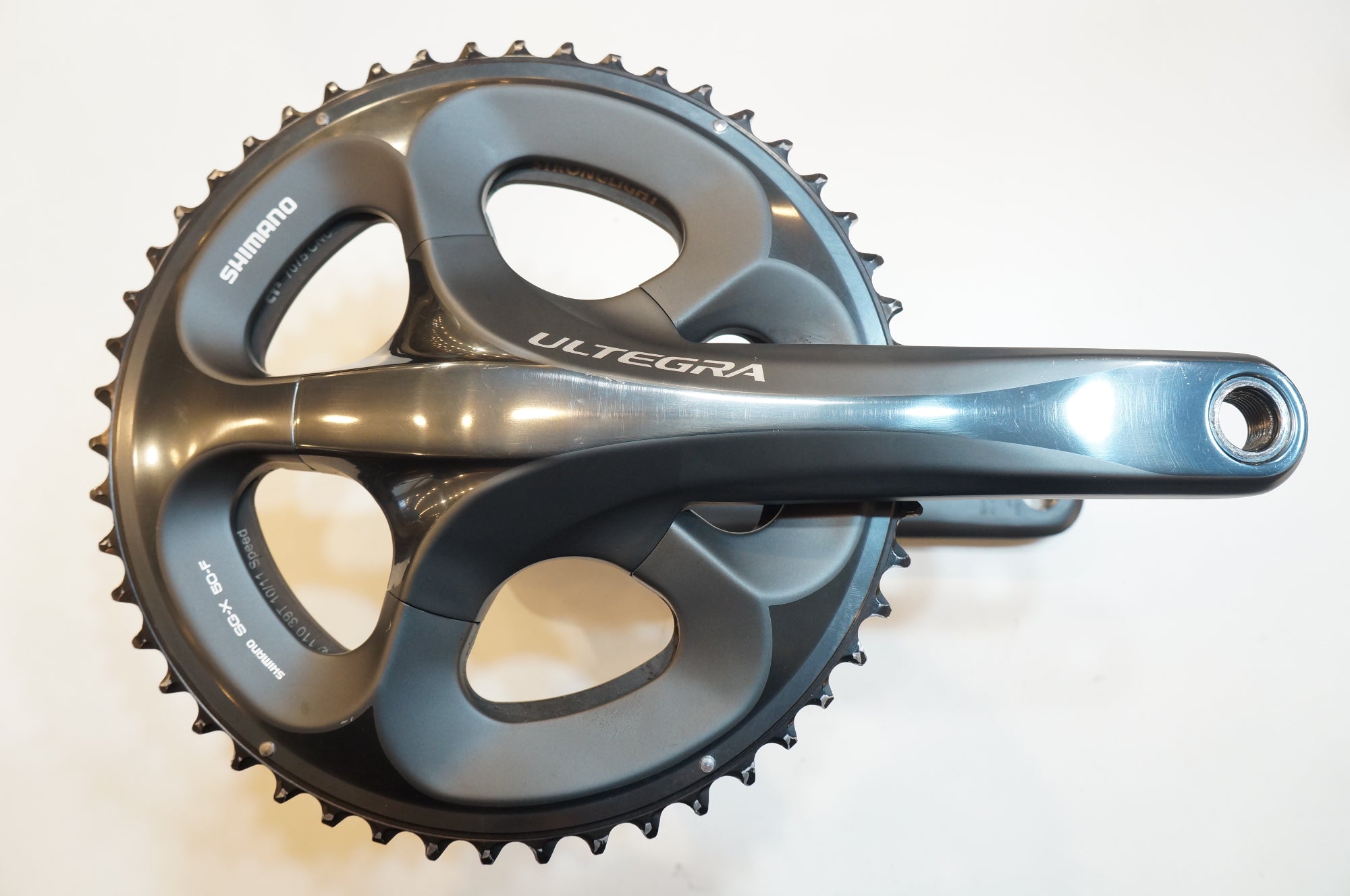 SHIMANO 「シマノ」 ULTEGRA FC-6700 50-39T 172.5mm クランクセット SHIMANO 「シマノ」 ULTEGRA FC-6700 50-39T 172.5mm クランクセット