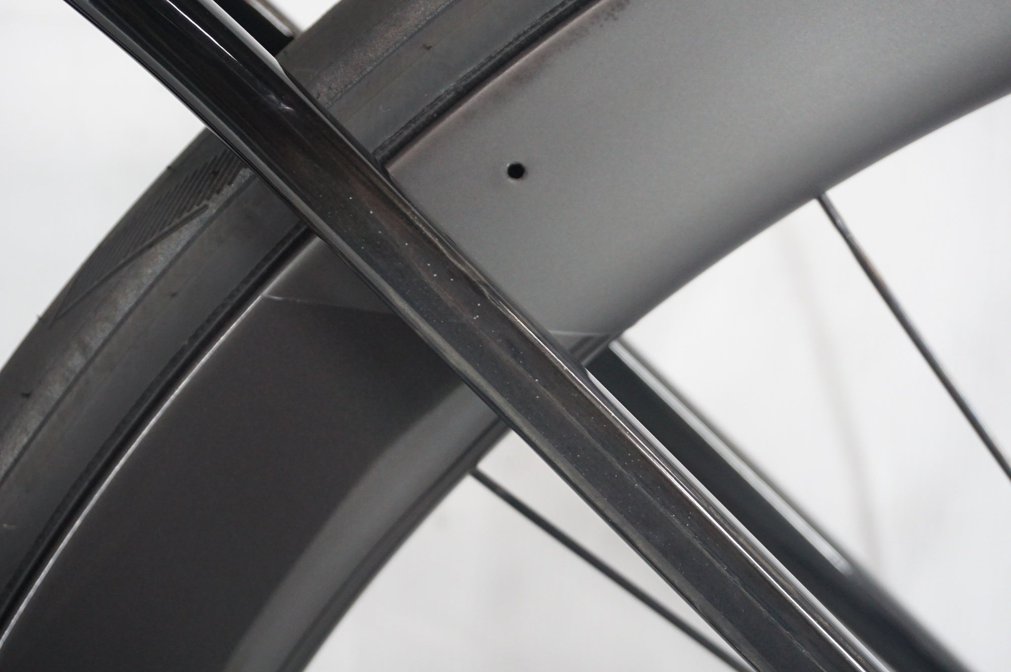 FACTOR 「ファクター」 OSTRO VAM ULTEGRA Di2 2023年モデル ロードバイク / 阪急塚口店