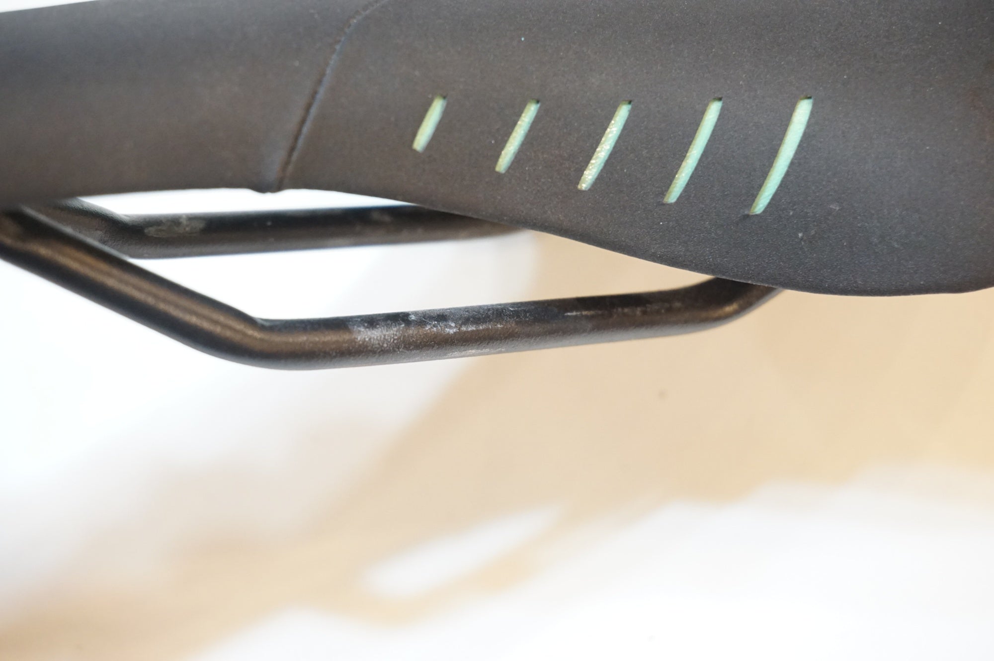 FIZIK 「フィジーク」 ANTARES R7 サドル / 浦和ベース