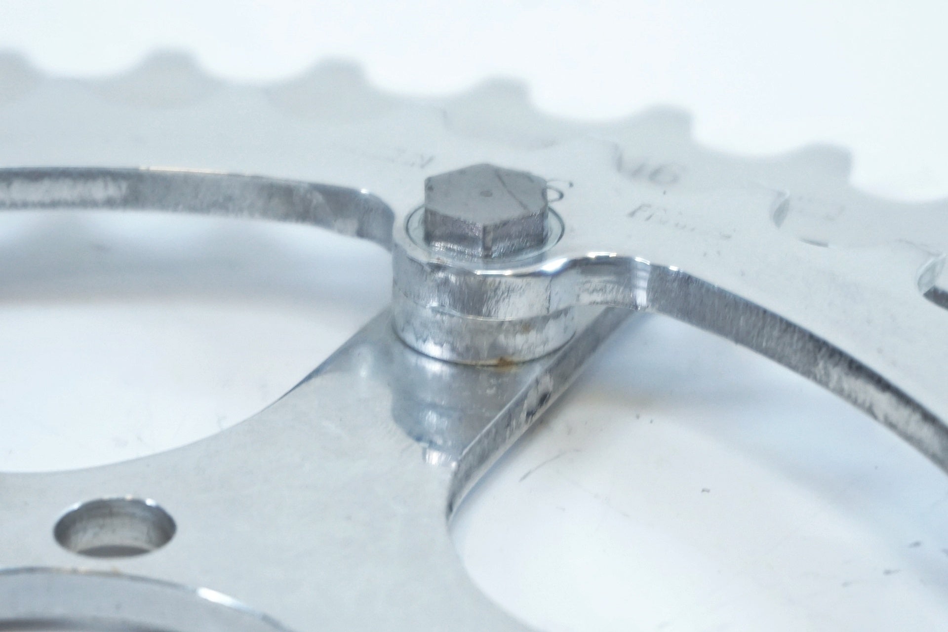 SPECIALITES 「スペシャリテ」 TA 46-36T チェーンリング / 有明ガーデン店