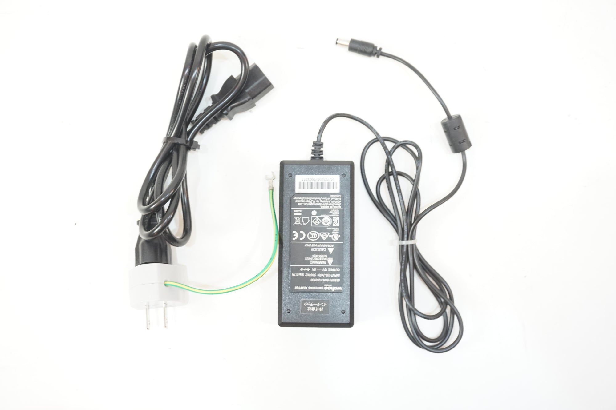 WAHOO 「ワフー」 KICKR CORE WF123 サイクルトレーナー / バイチャリ浦和ベース