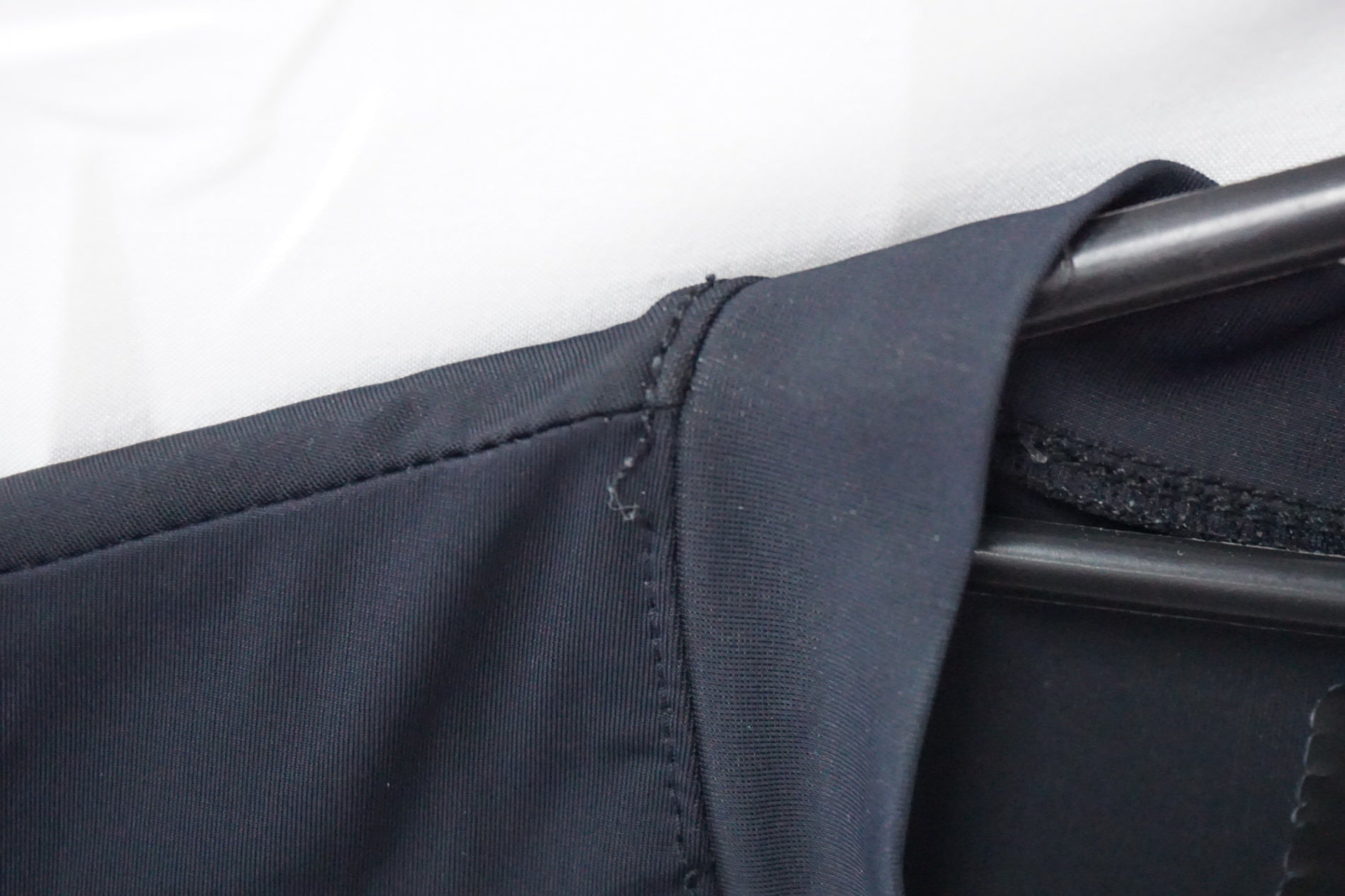 OAKLEY 「オークリー」 半袖 Mサイズ ジャージ / 奈良店