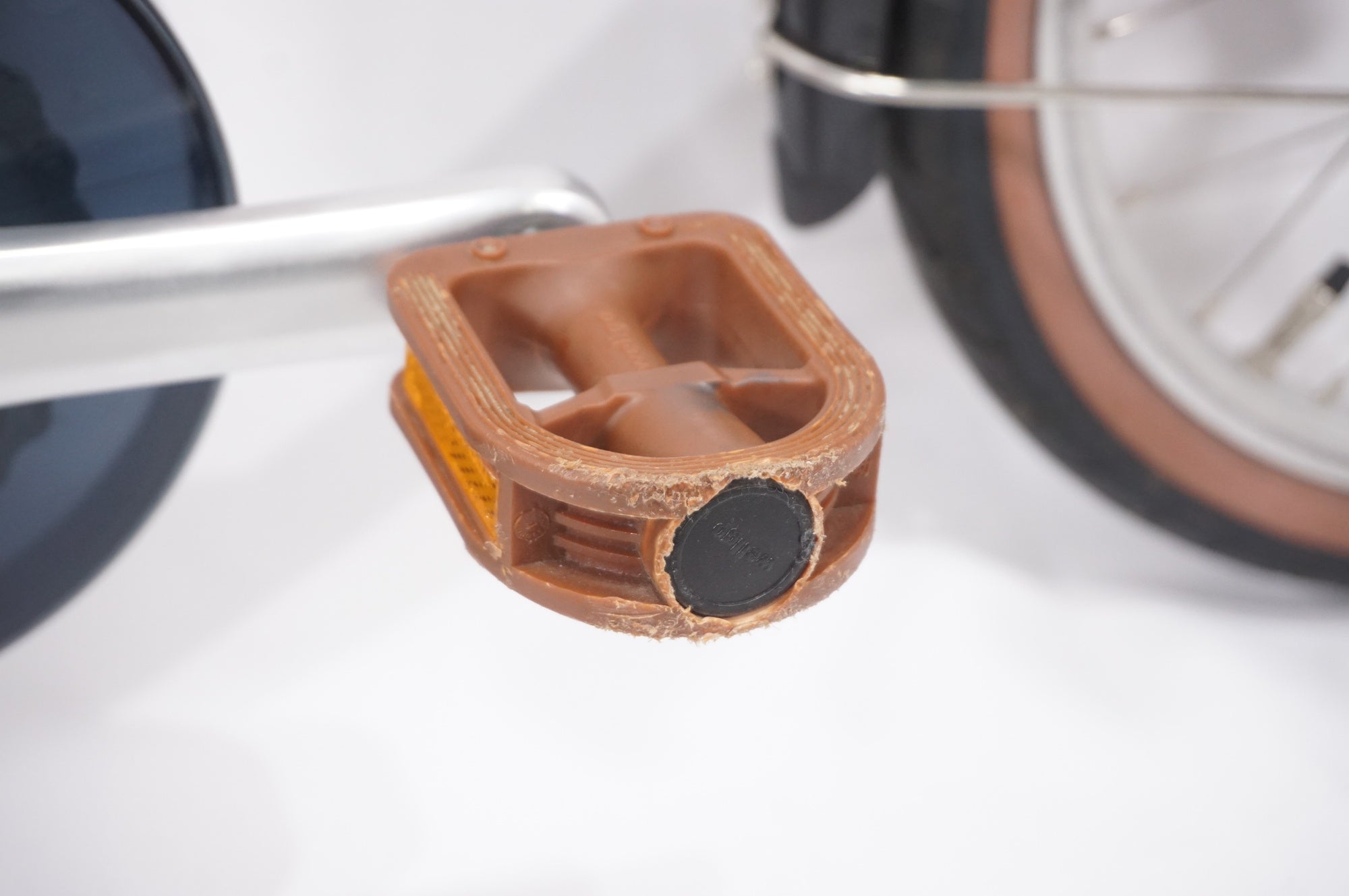 LOUIS GARNEAU 「ルイガノ」 K16 PLUS 2021年モデル キッズバイク / AKIBA店