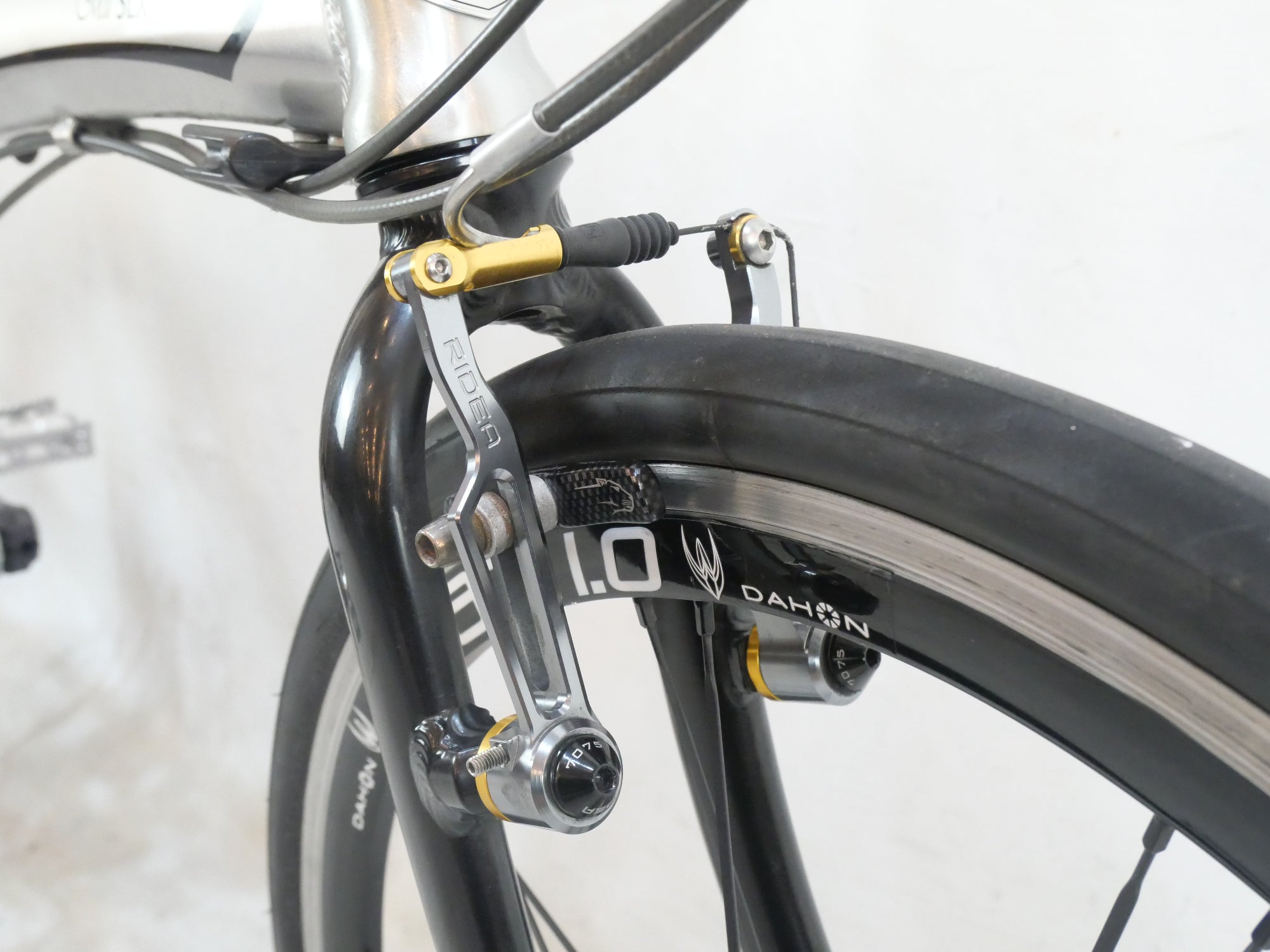 DAHON 「ダホン」 Mu SLX 2014年モデル カスタム 20インチ 折り畳み自転車 / バイチャリ浦和ベース