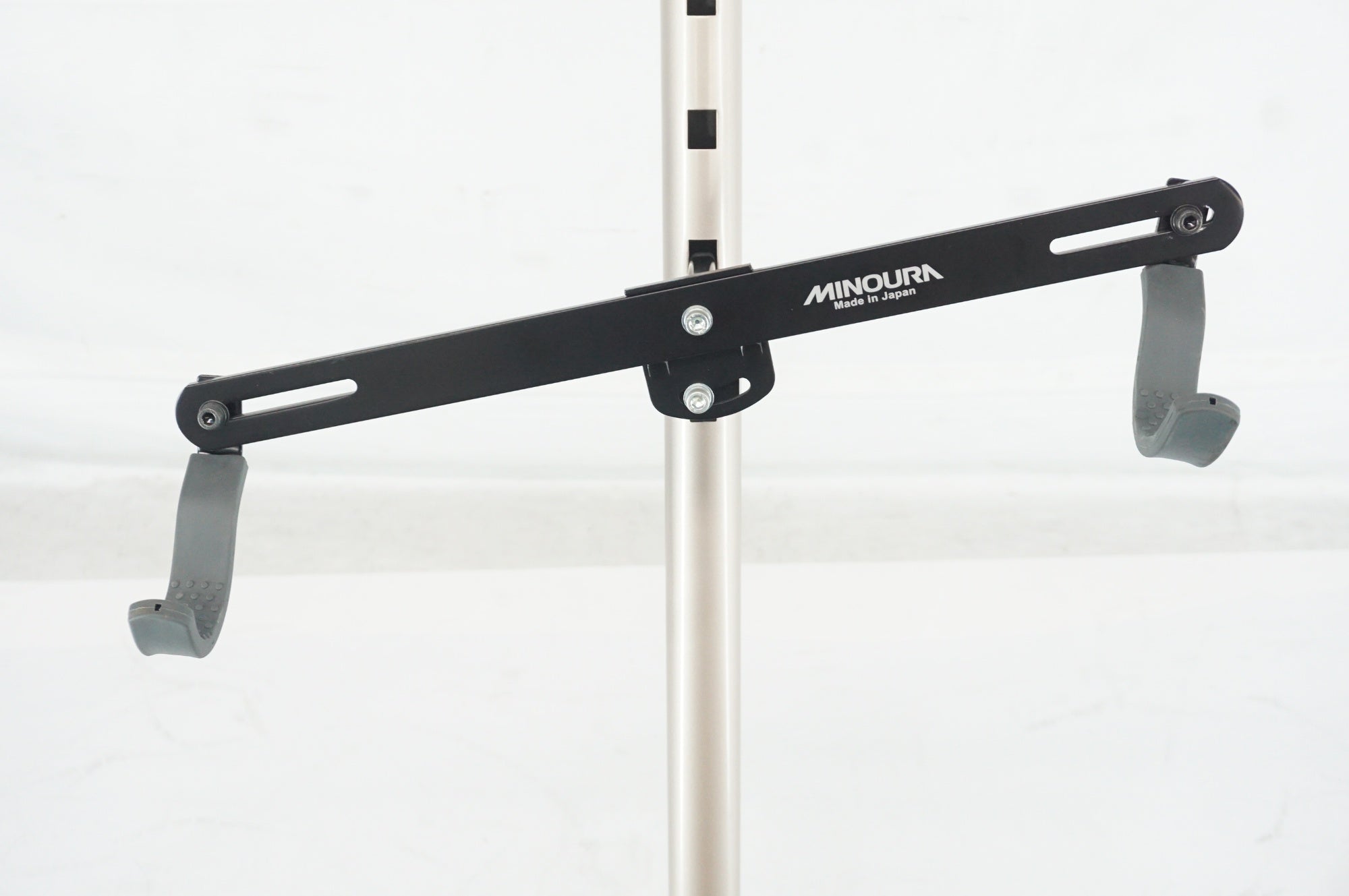 MINOURA 「ミノウラ」 グラビティスタンド2 / 阪急塚口店