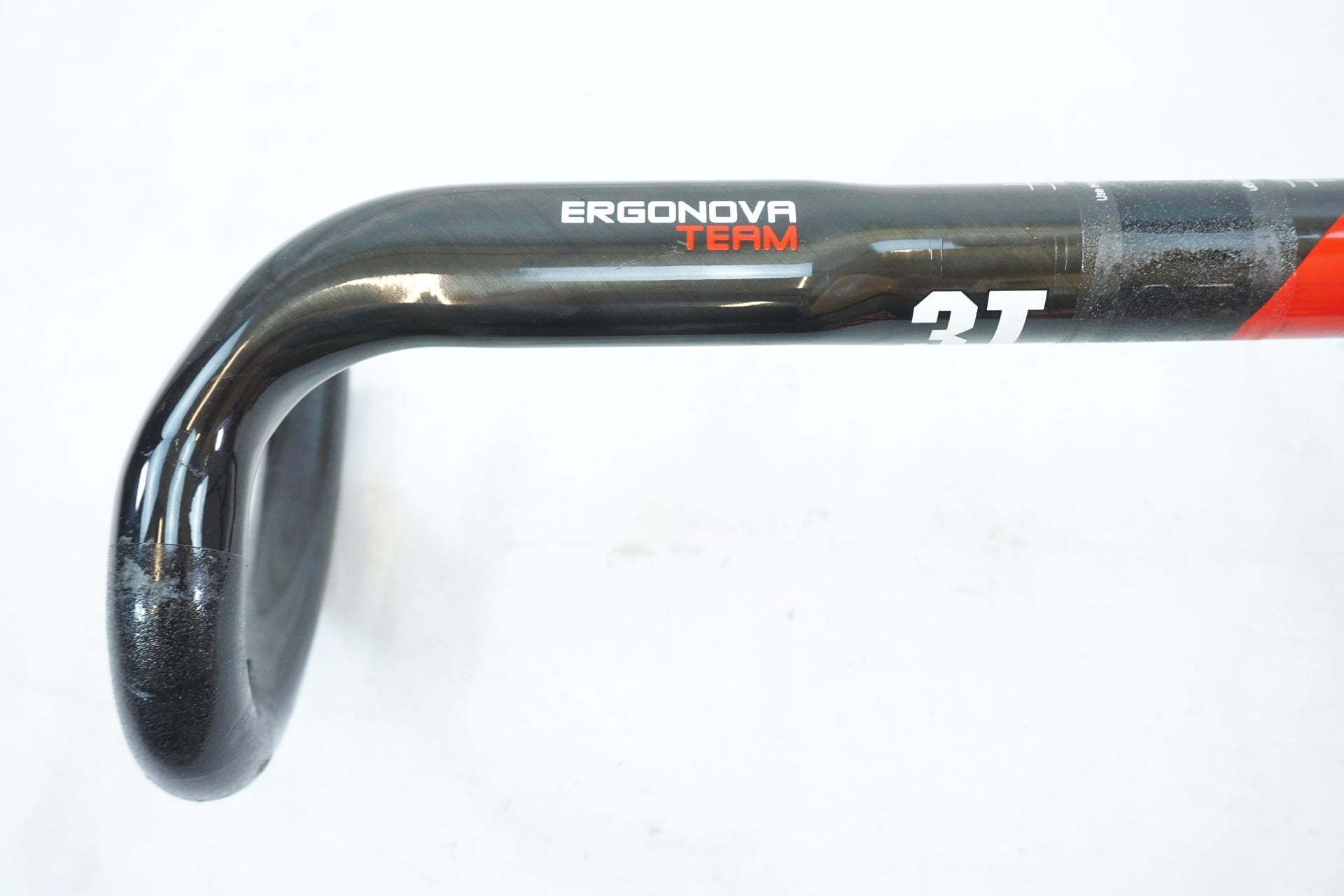 3T 「スリーティー」 ERGONOVA TEAM Φ31.8 400mm カーボンハンドル / 有明ガーデン店