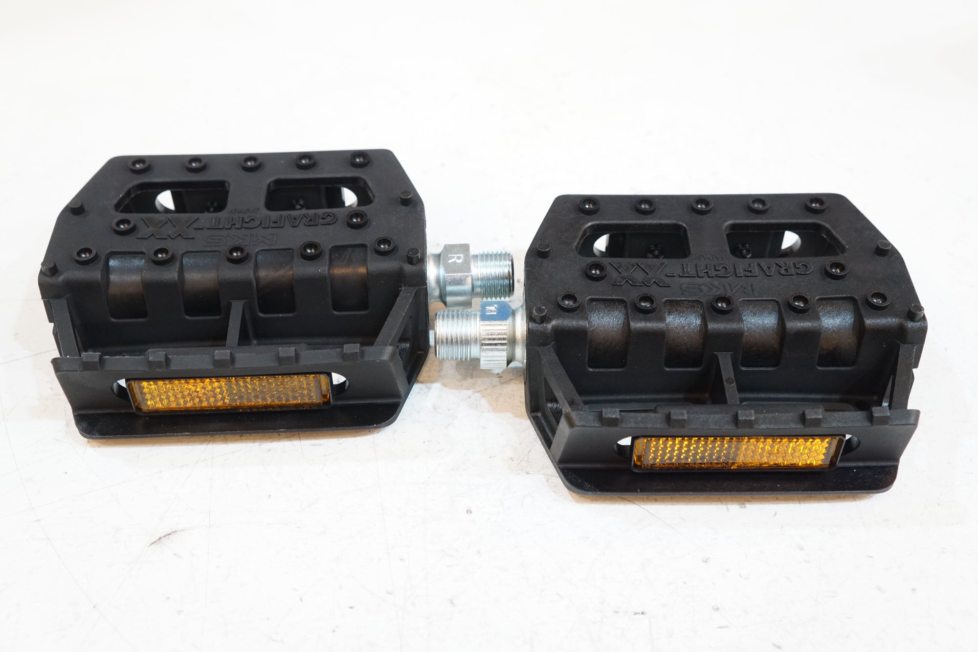 MKS 「ミカシマ」 GRAFIGHT-XX ペダル / バイチャリ浦和ベース