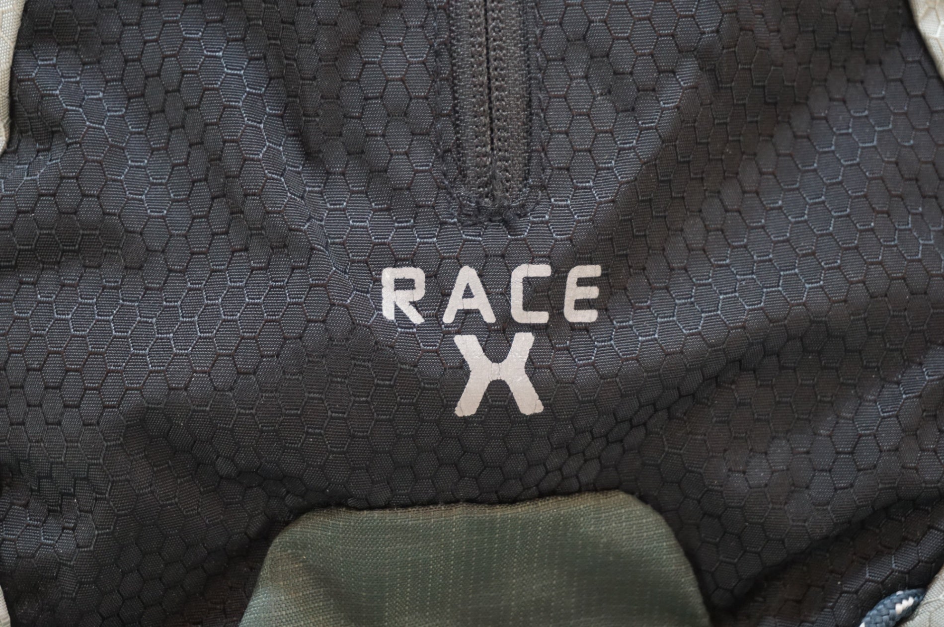 DEUTER 「ドイター」 RACE X バックパック / 浦和ベース