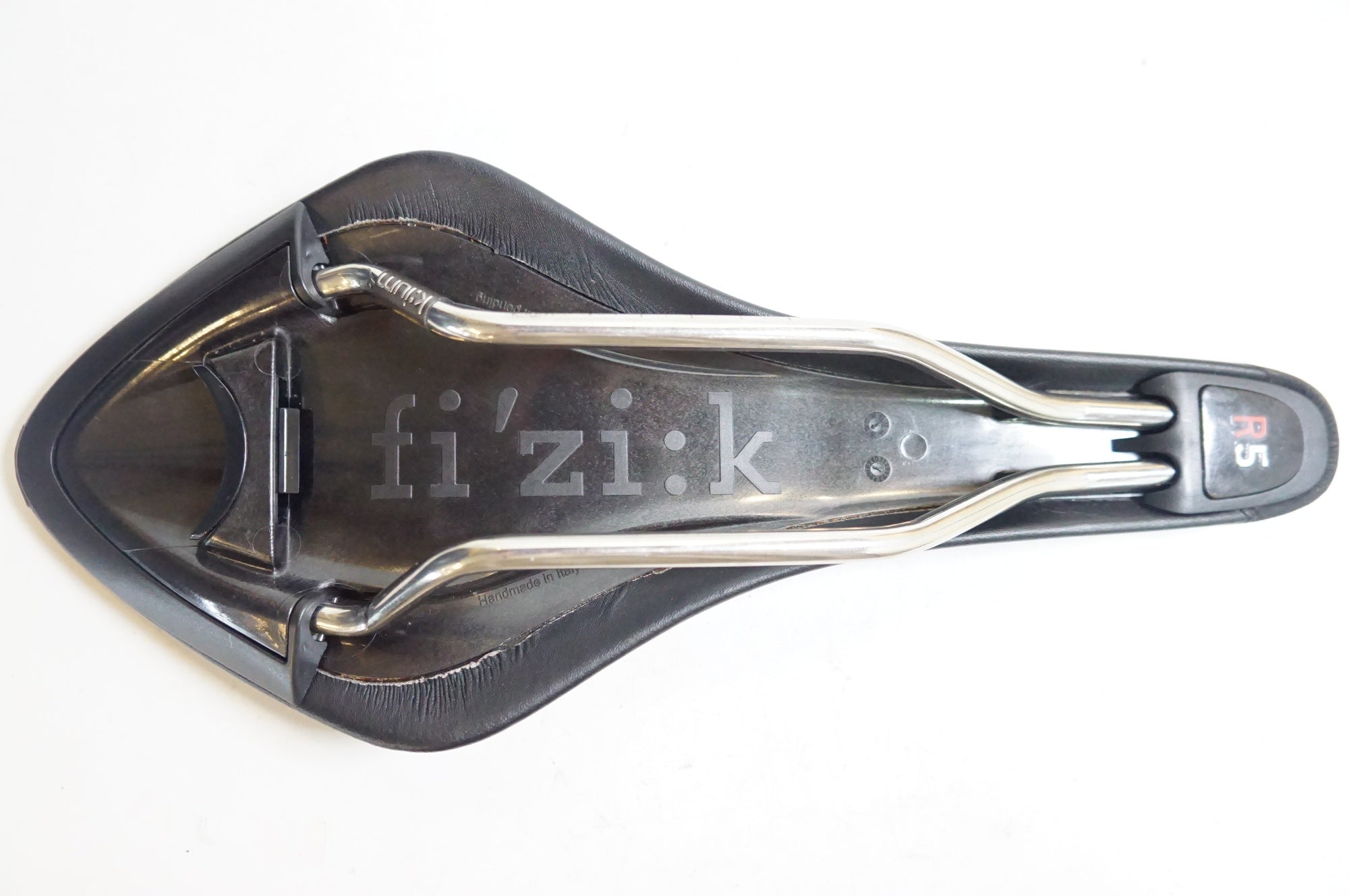 FIZIK 「フィジーク」 ARIONE R5 サドル / 熊谷本店