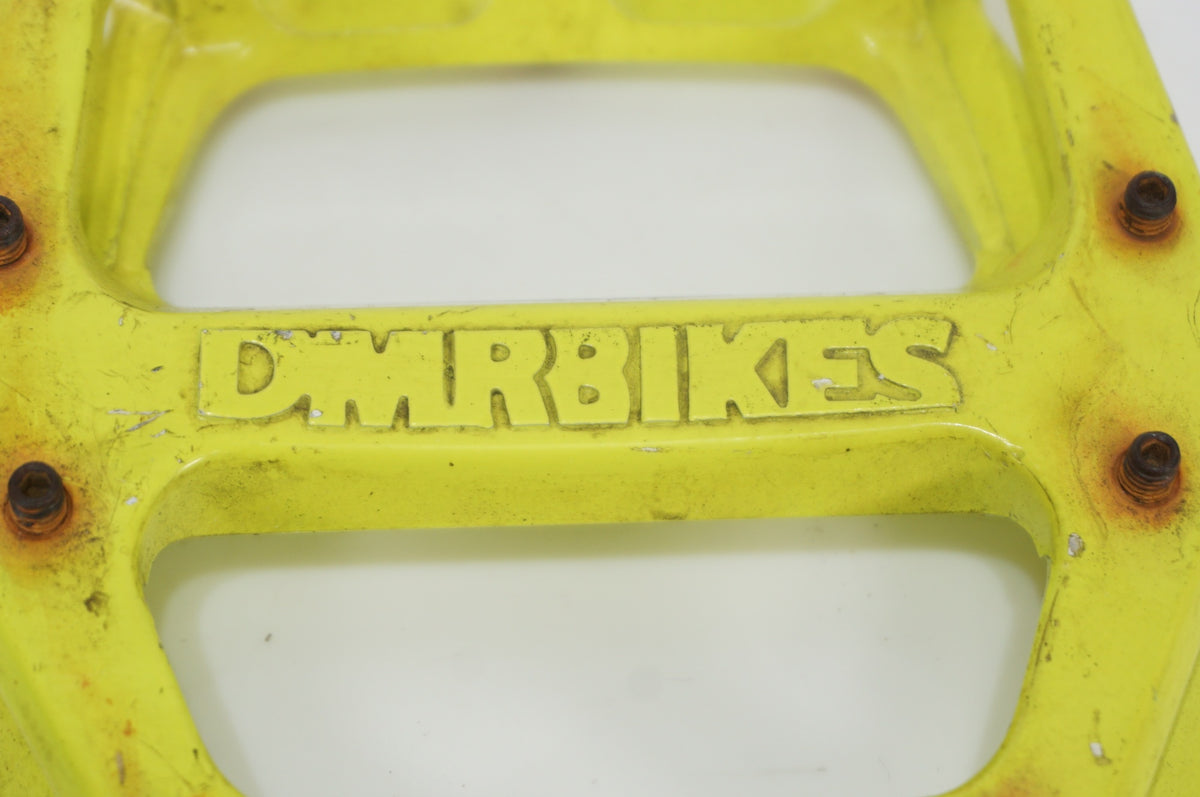 DMR BIKES 「ディーエムアールバイクス」 V12 ペダル / AKIBA店
