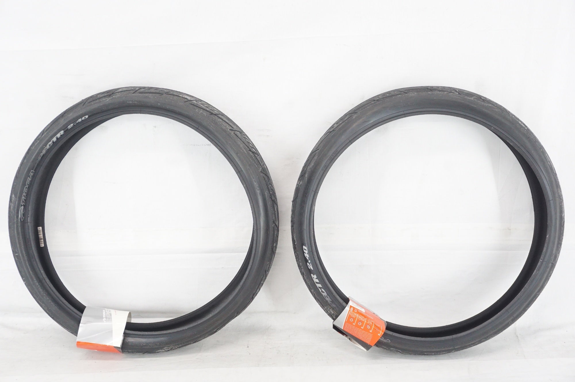 TIOGA 「タイオガ」 SPECTR 20x2.40 タイヤセット / 阪急塚口店