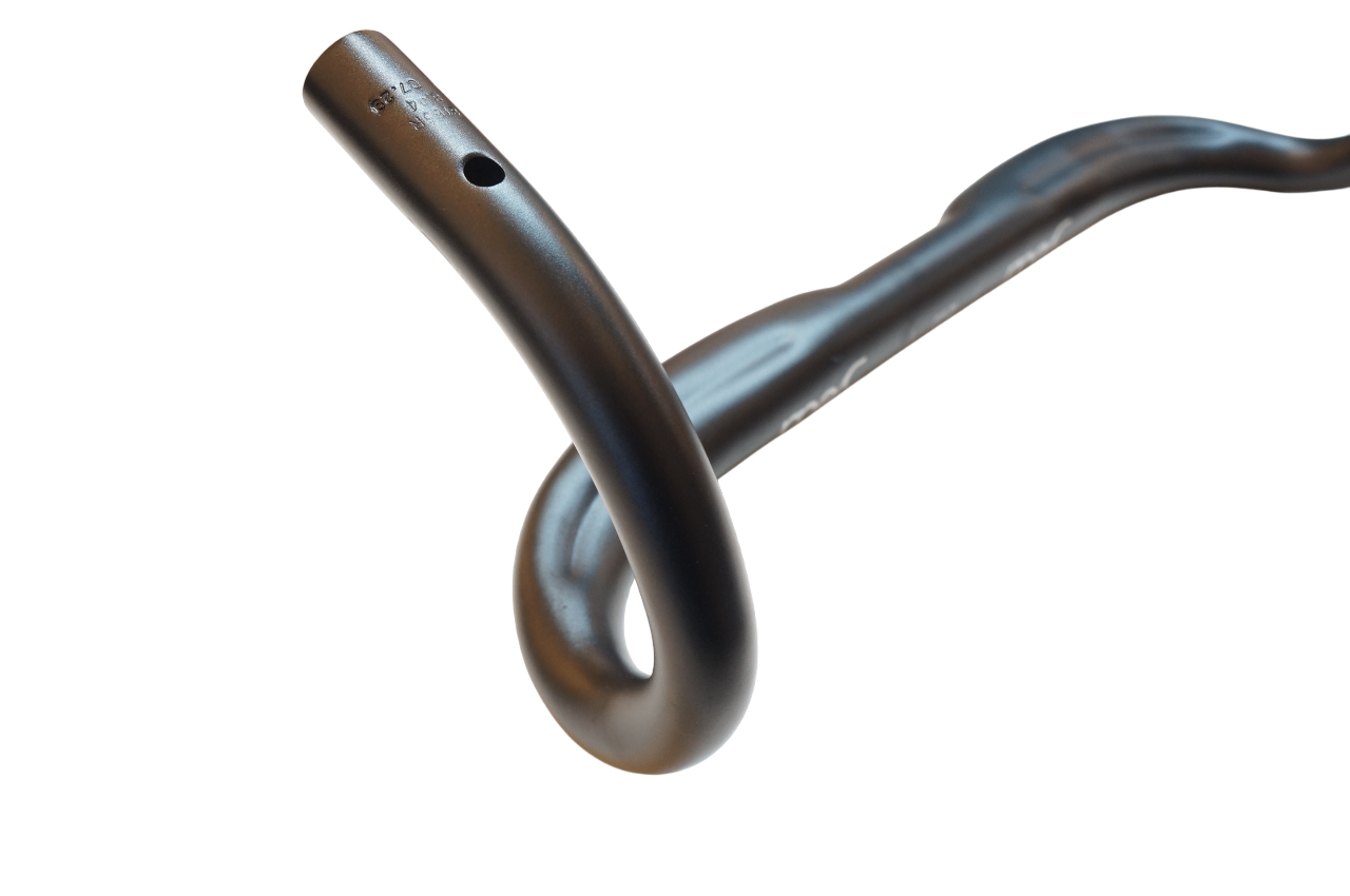 DEDA 「デダ」 SUPERZERO φ31.7 440mm ドロップハンドル / バイチャリ浦和ベース