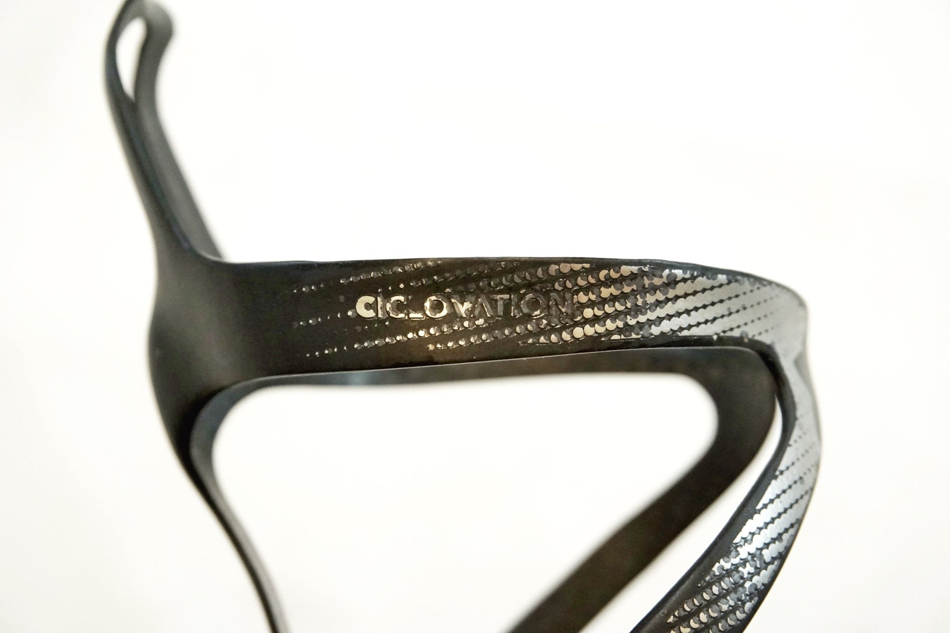 CICLOVATION 「シクロベーション」 カーボン ボトルケージ / 有明ガーデン店