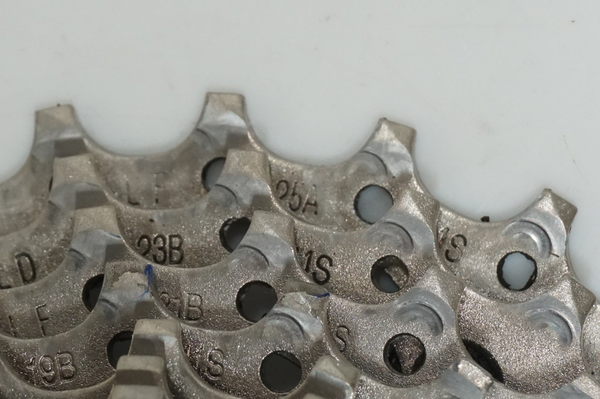 SHIMANO 「シマノ」 ULTEGRA CS-R8000 11-25T スプロケット / 大宮店