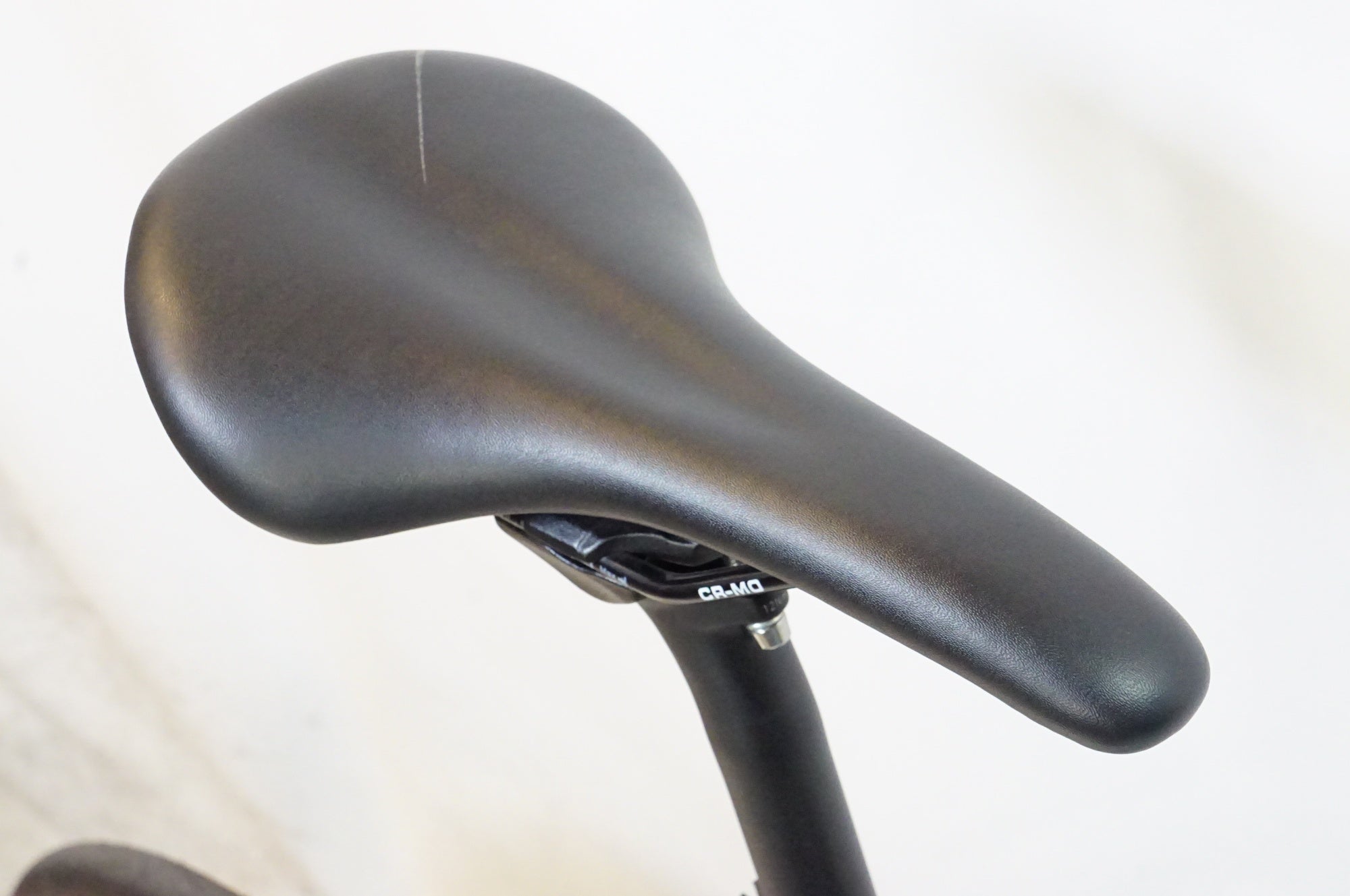 TERN 「ターン」 SURGE PRO 2023年モデル 20インチ ミニベロ / 熊谷本店