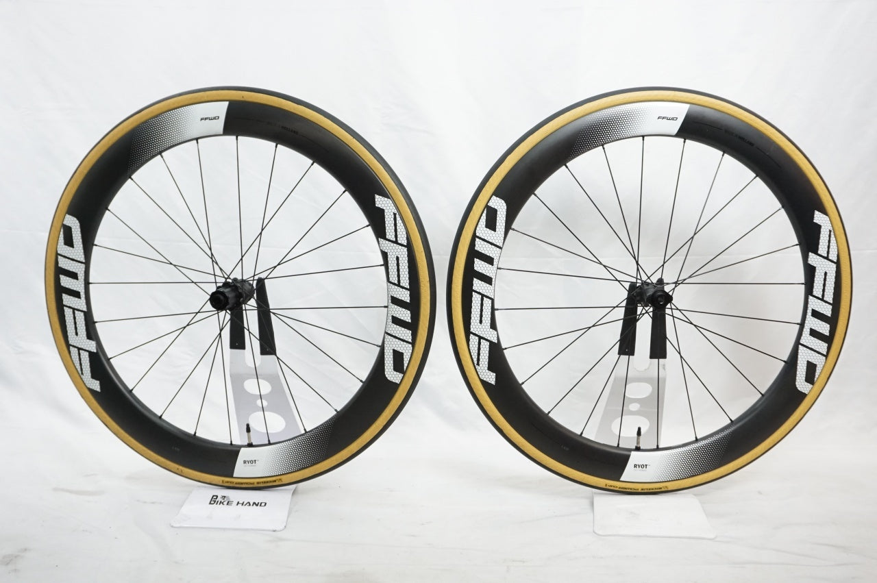 FFWD 「ファストフォワード」 RYOT 55 DT SWISS 240 ホイール