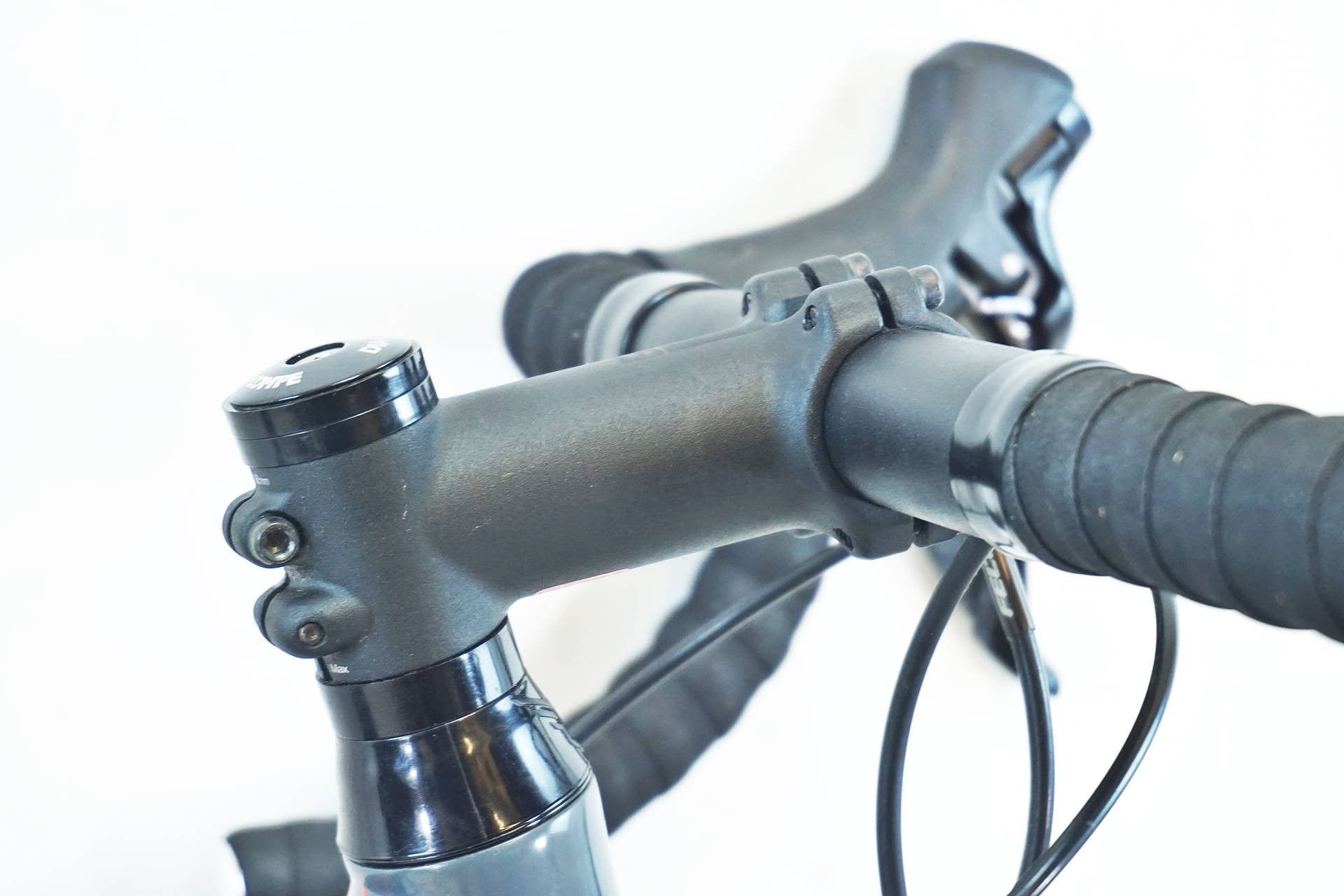 FELT 「フェルト」 FR30 2019年モデル ロードバイク / 有明ガーデン店