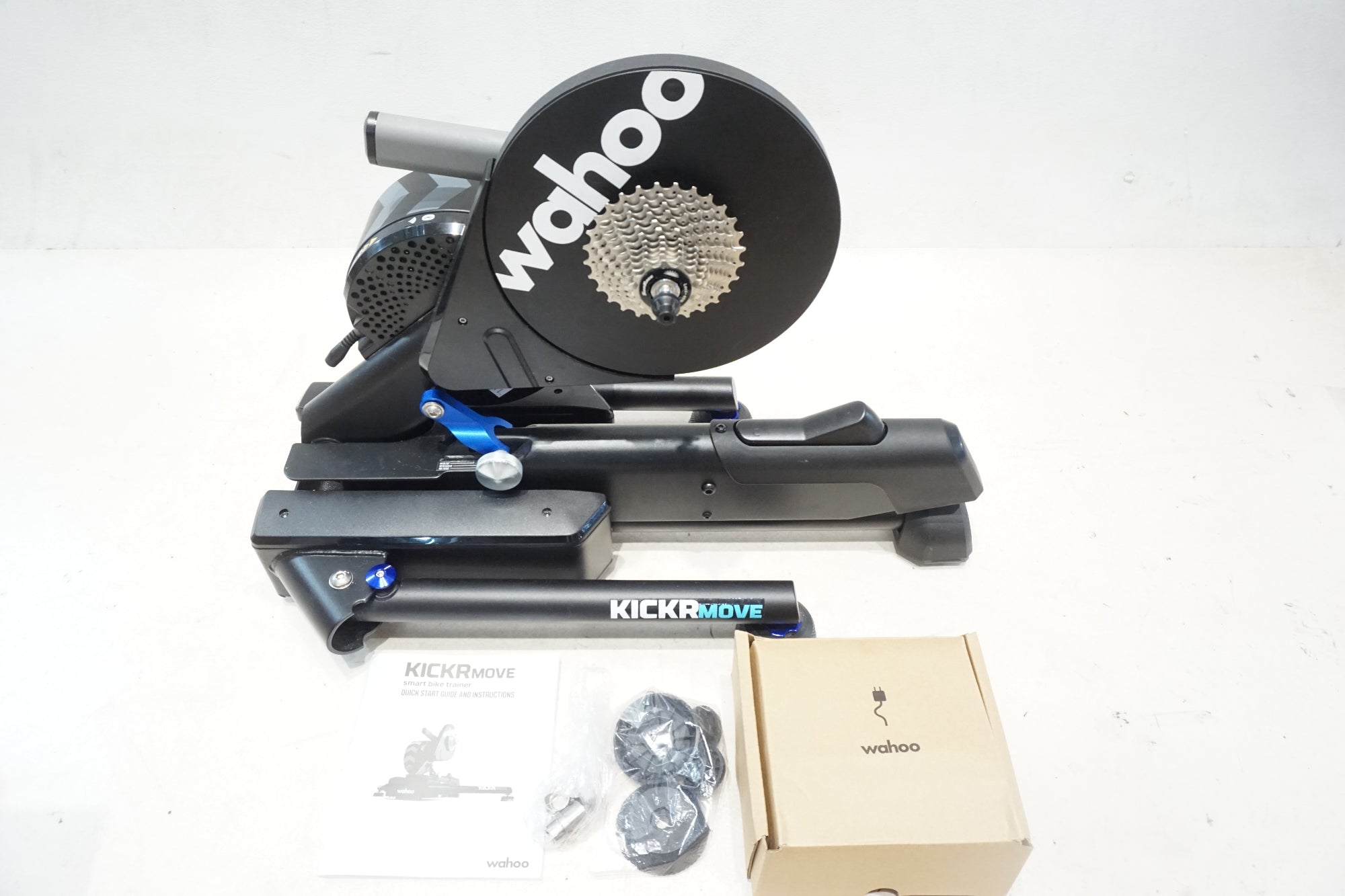 WAHOO 「ワフー」 KICKR MOVE サイクルトレーナー / 横浜戸塚店