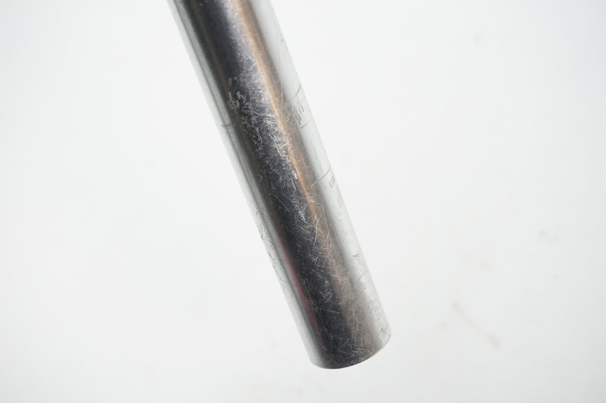 MICHE 「ミケ」 SUPER TYPE Φ27.2 260mm シートポスト / 川越店