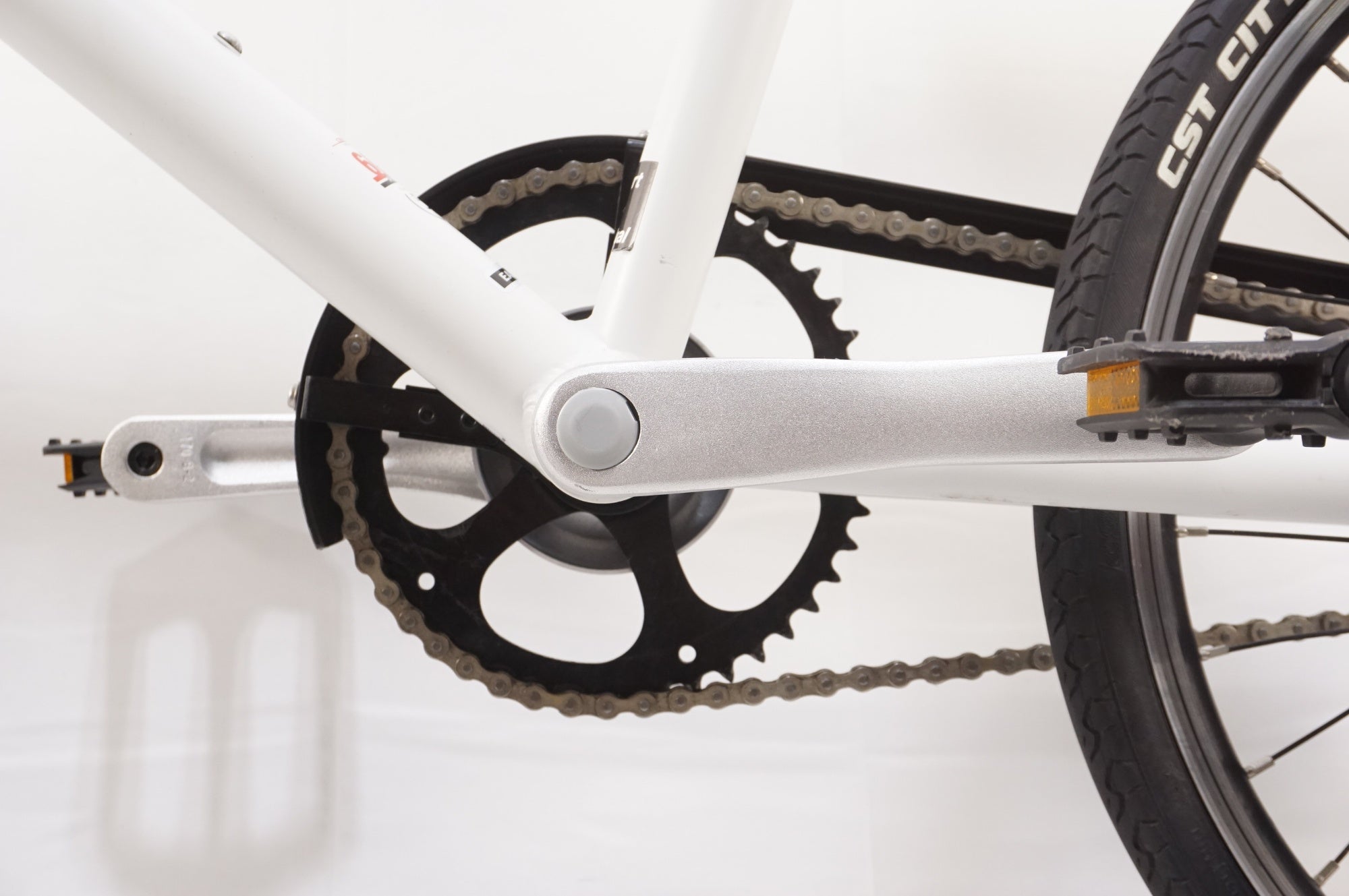 LOUIS GARNEAU 「ルイガノ」 EASEL SS 2023年モデル 20インチ ミニベロ / 中目黒店