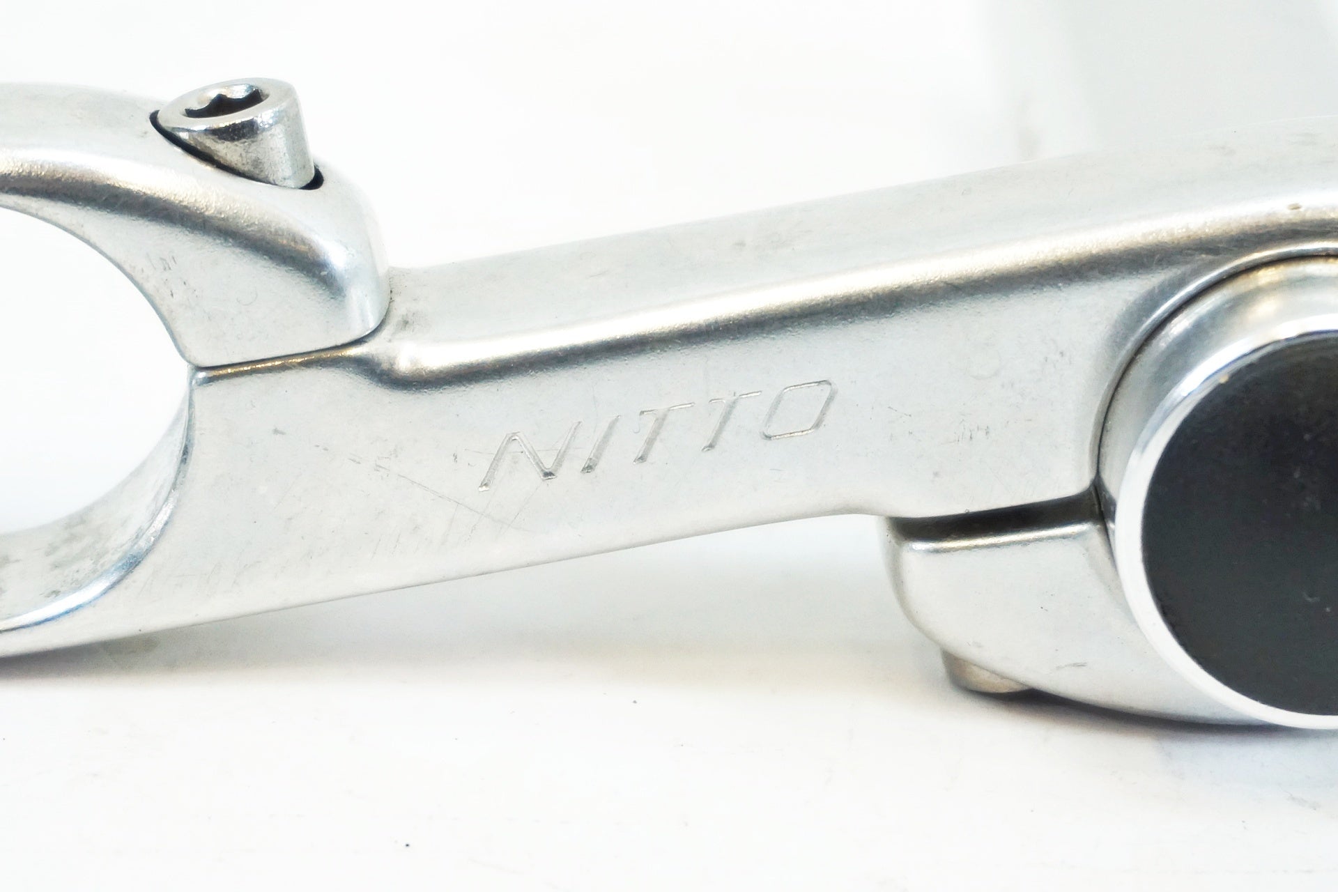 NITTO 「ニットー」 ライトマウント / 有明ガーデン店