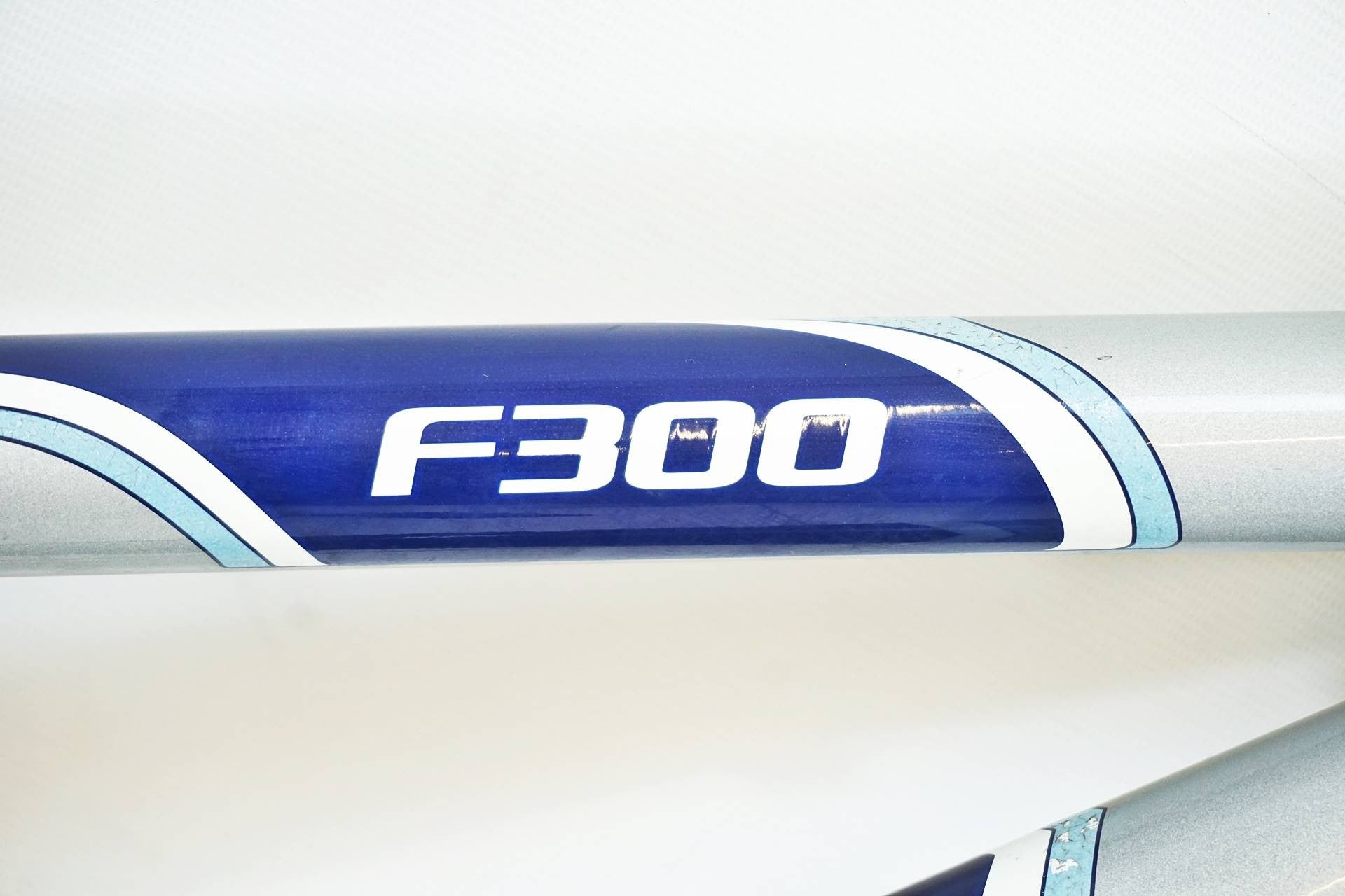 CANNONDALE 「キャノンデール」 F300 2005年頃 フレームセット / 有明ガーデン店