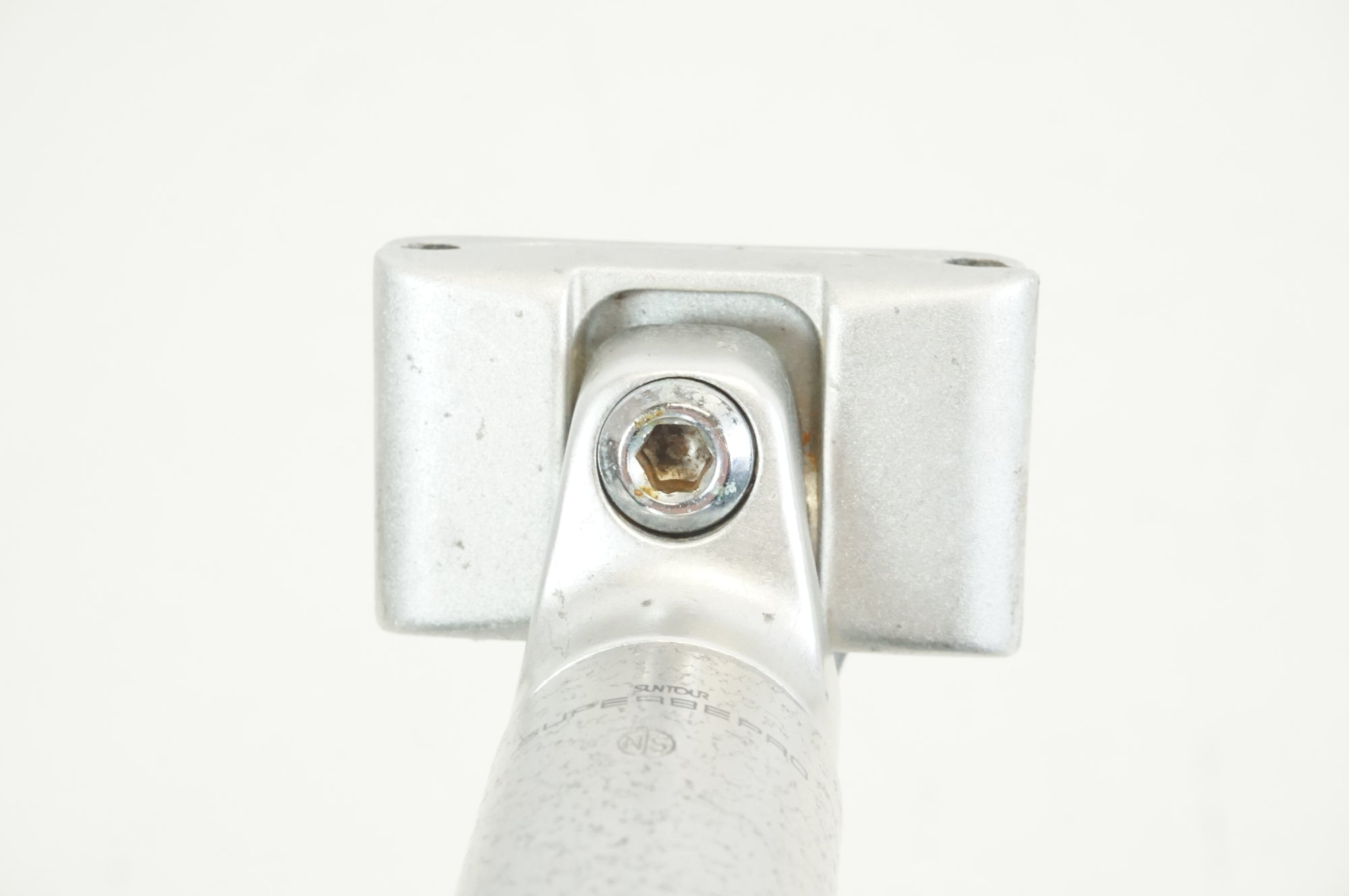 SUNTOUR 「サンツアー」 SUPERBE PRO NJS φ27.0 200mmシートポスト / 宇都宮店