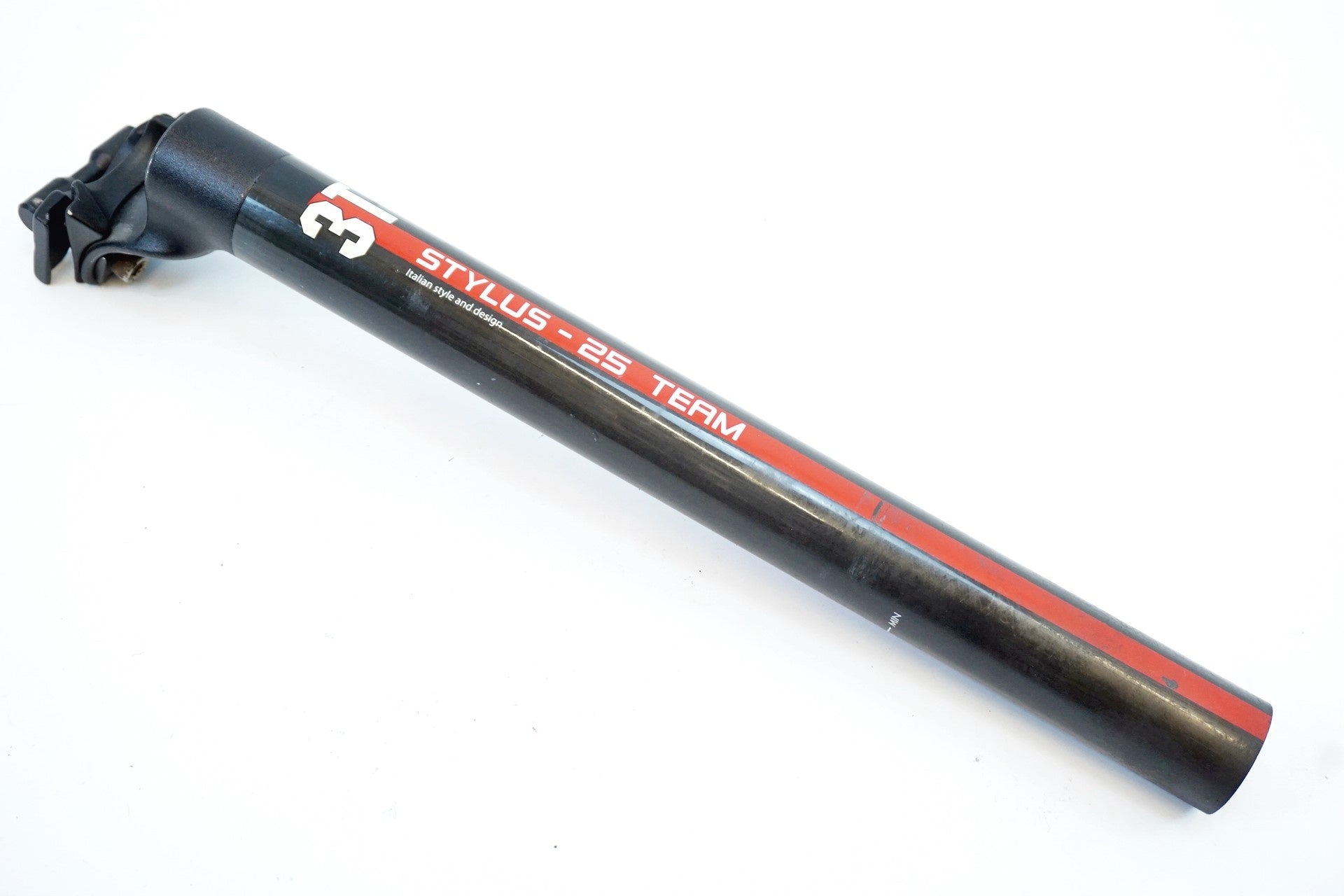 3T 「スリーティー」 STYLUS 25 TEAM φ31.6 330mm シートポスト