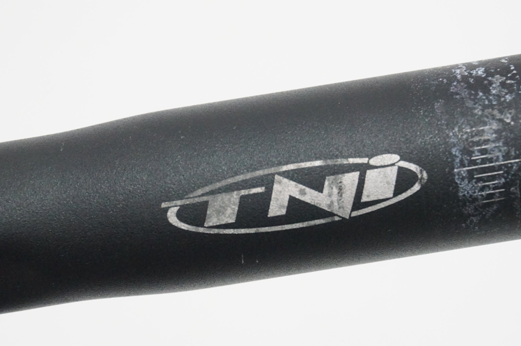 TNI 「ティーエヌアイ」 NEO CLASSIC φ26.0 380mm ハンドル / 福岡店