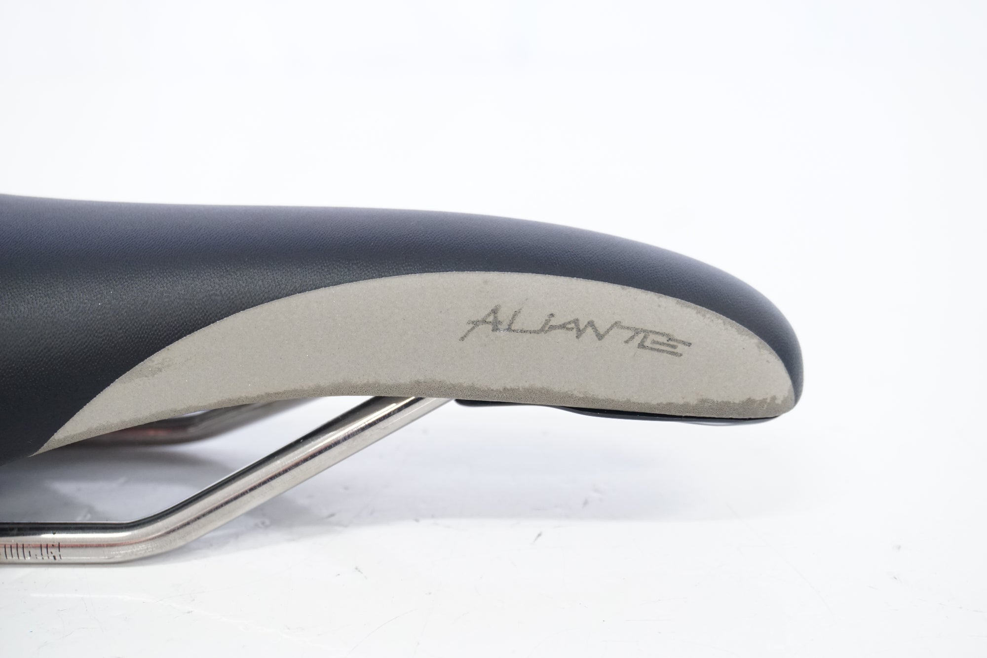 FIZIK 「フィジーク」 2014 TOUR EDITION ALIANTE GAMMA k:ium サドル / 浜松店