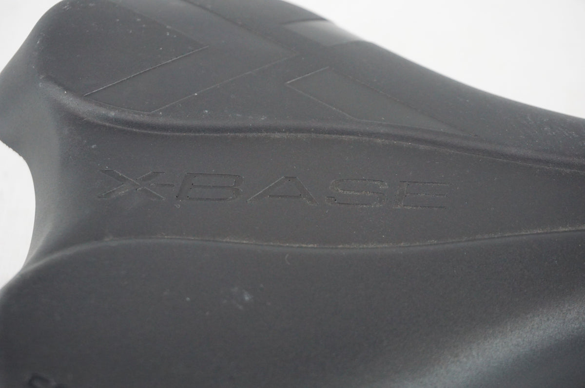 SELLE ITALIA 「セライタリア」 X-BASE サドル / 阪急塚口店