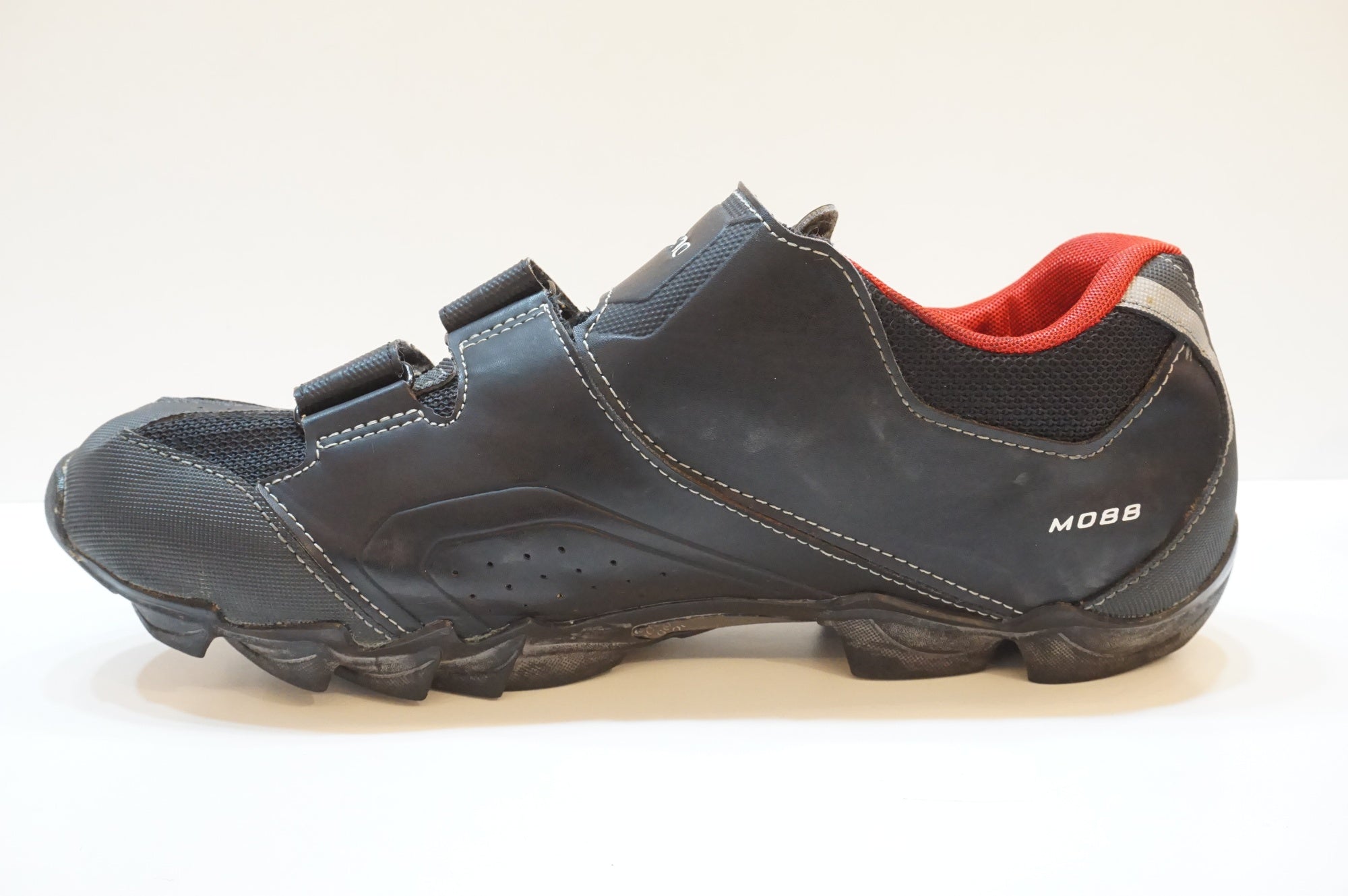 SHIMANO 「シマノ」 SH-M088-LE EU43 シューズ / 浦和ベース