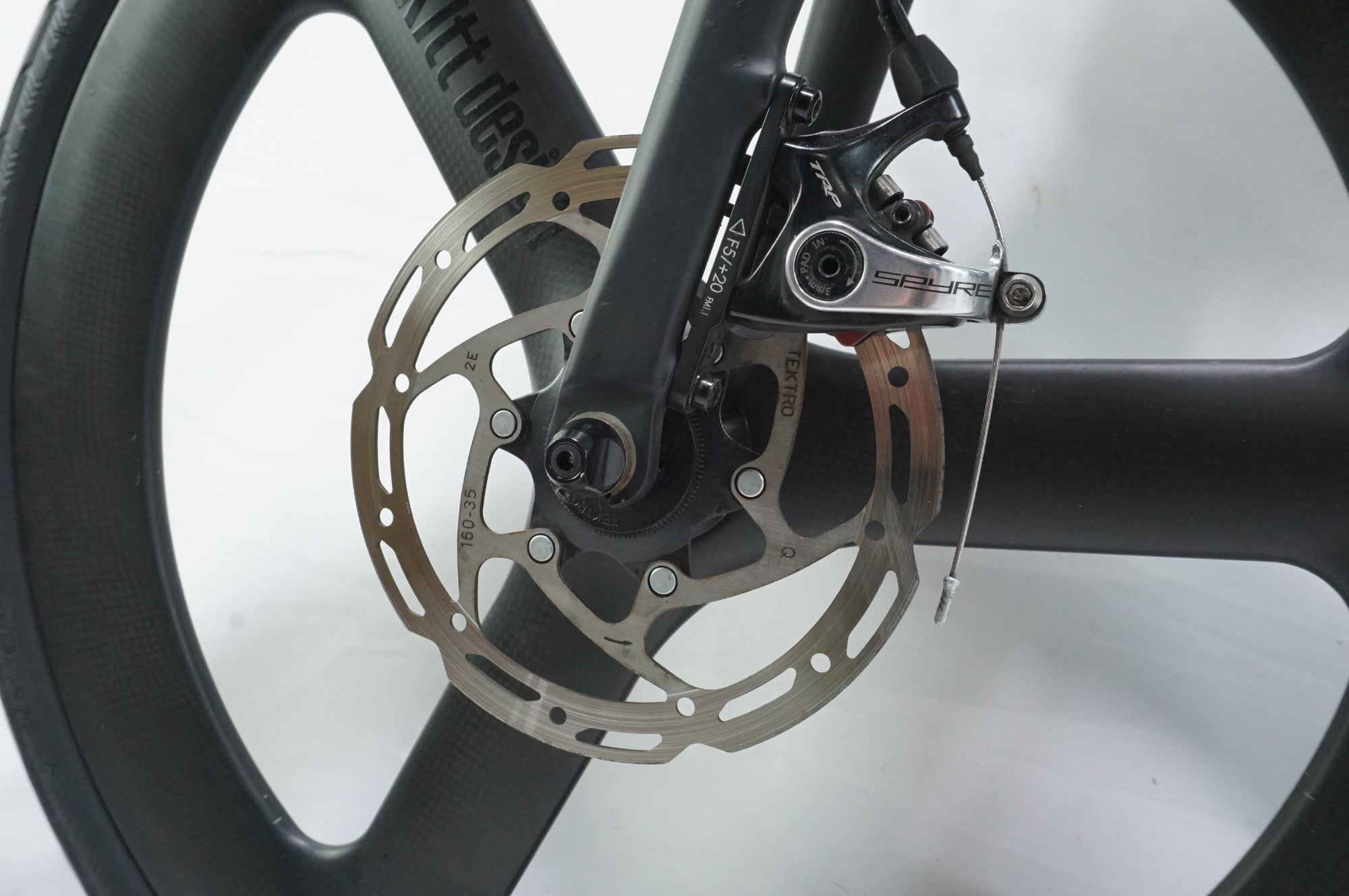 TERN 「ターン」 SURGE X 2024年モデル 20インチ ミニベロ / 中目黒店