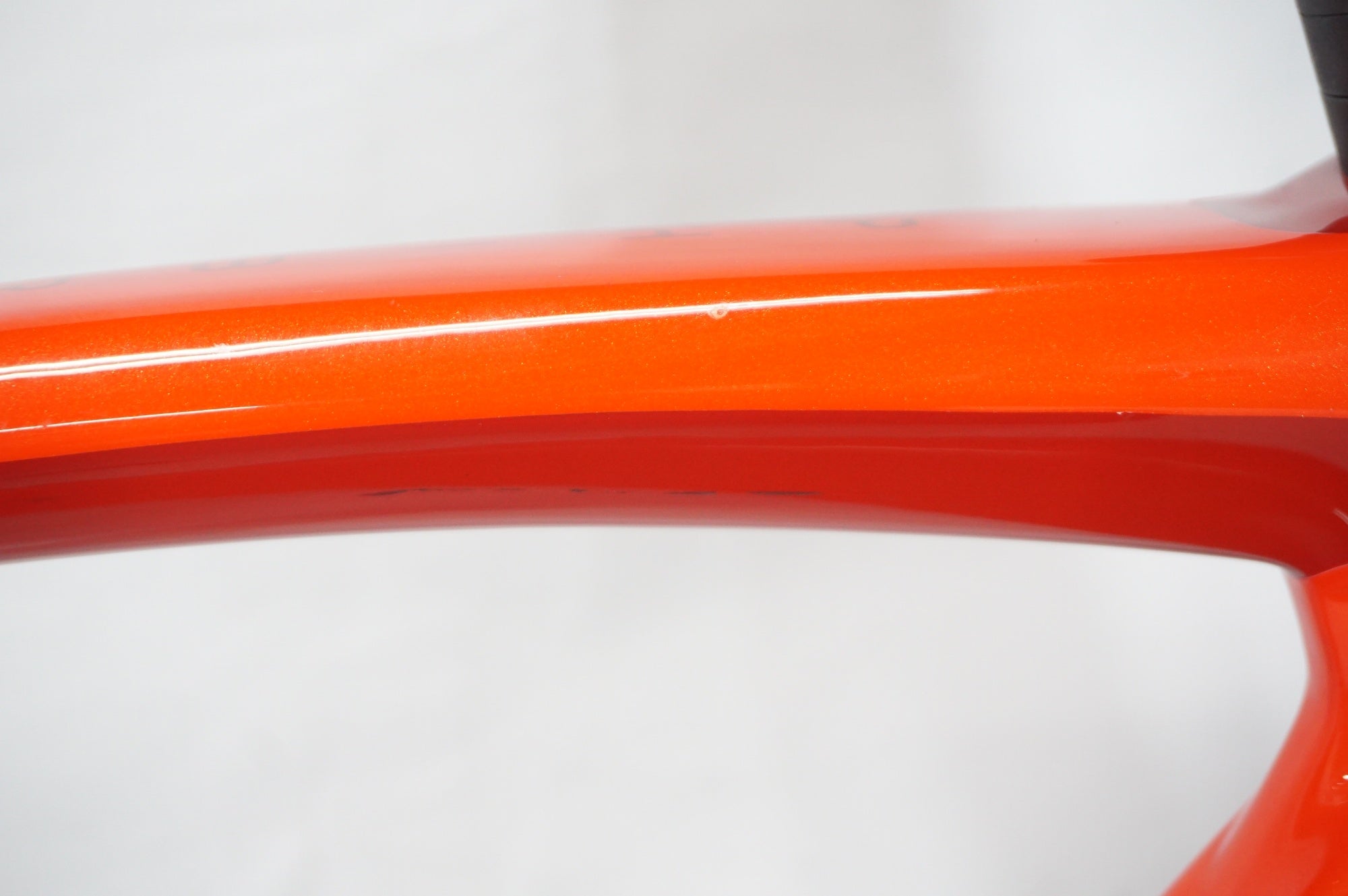 CARRERA 「カレラ」 PHIBRA DISC ULTEGRA R8170 2022年モデル ロードバイク / 阪急塚口店