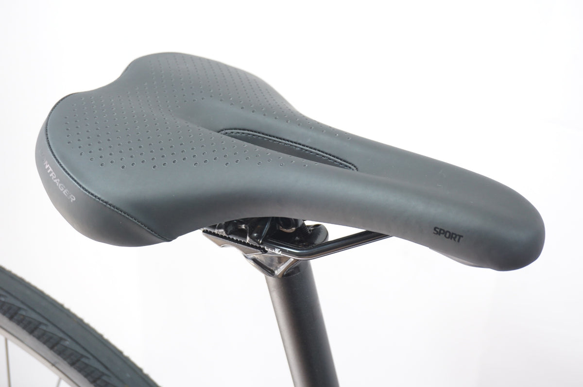 TREK 「トレック」 FX2 GEN4 2026年モデル / 世田谷店