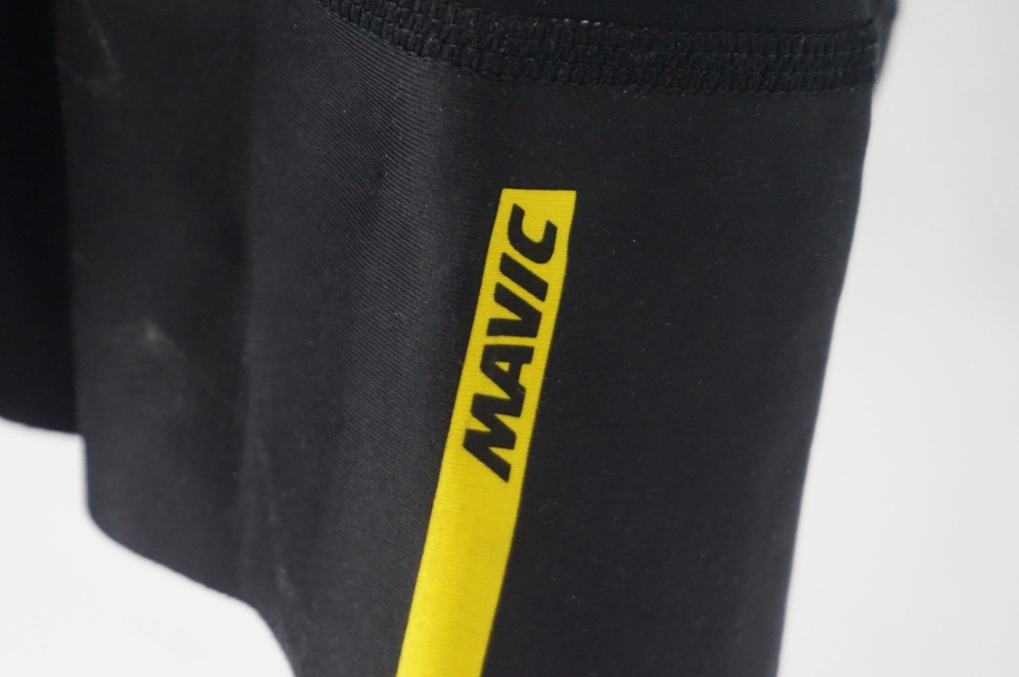 MAVIC 「マヴィック」 ESSENTIAL Sサイズ ビブショーツ / 阪急塚口店