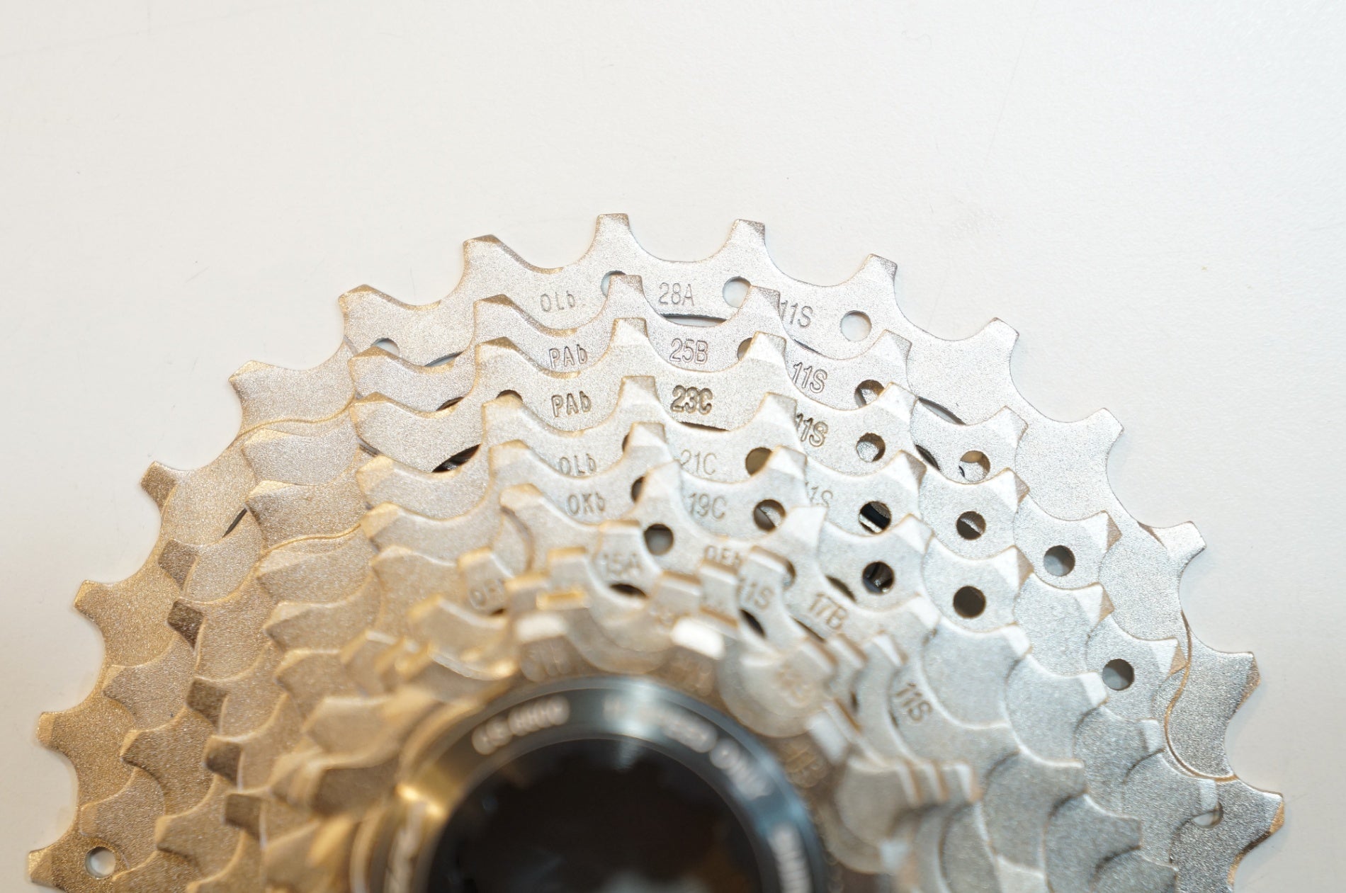 SHIMANO 「シマノ」 ULTEGRA CS-6800 11-28T 11S スプロケット / バイチャリ浦和ベース