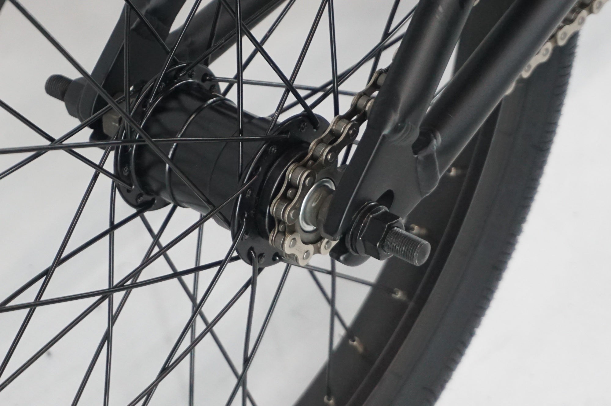 ARESBIKES 「アーレスバイク」 ADIT 2022年モデル キッズバイク / 阪急塚口店