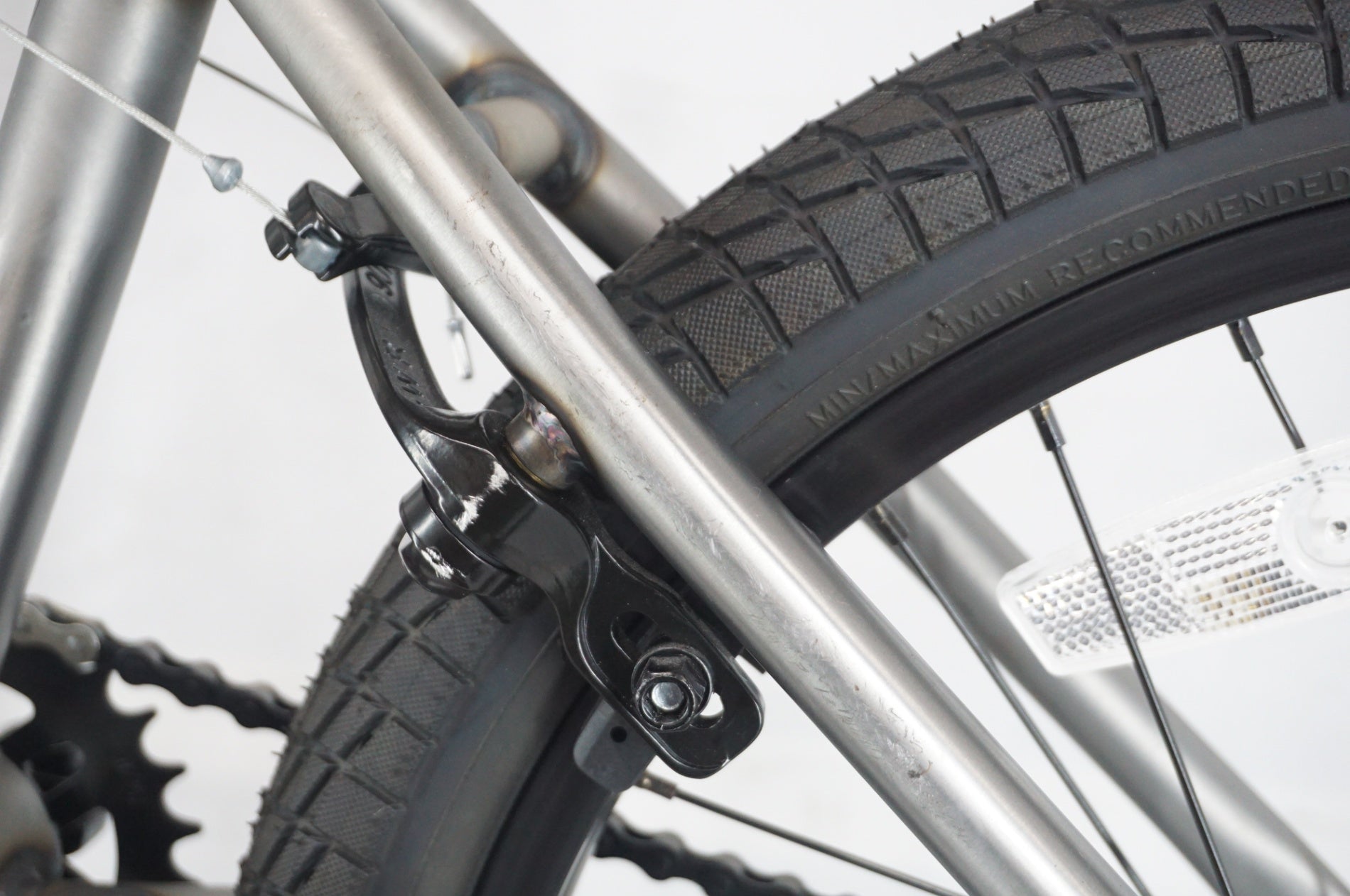 DURCUS ONE 「ダーカスワン」 MOTO 2023年モデル 20インチ BMX / 阪急塚口店