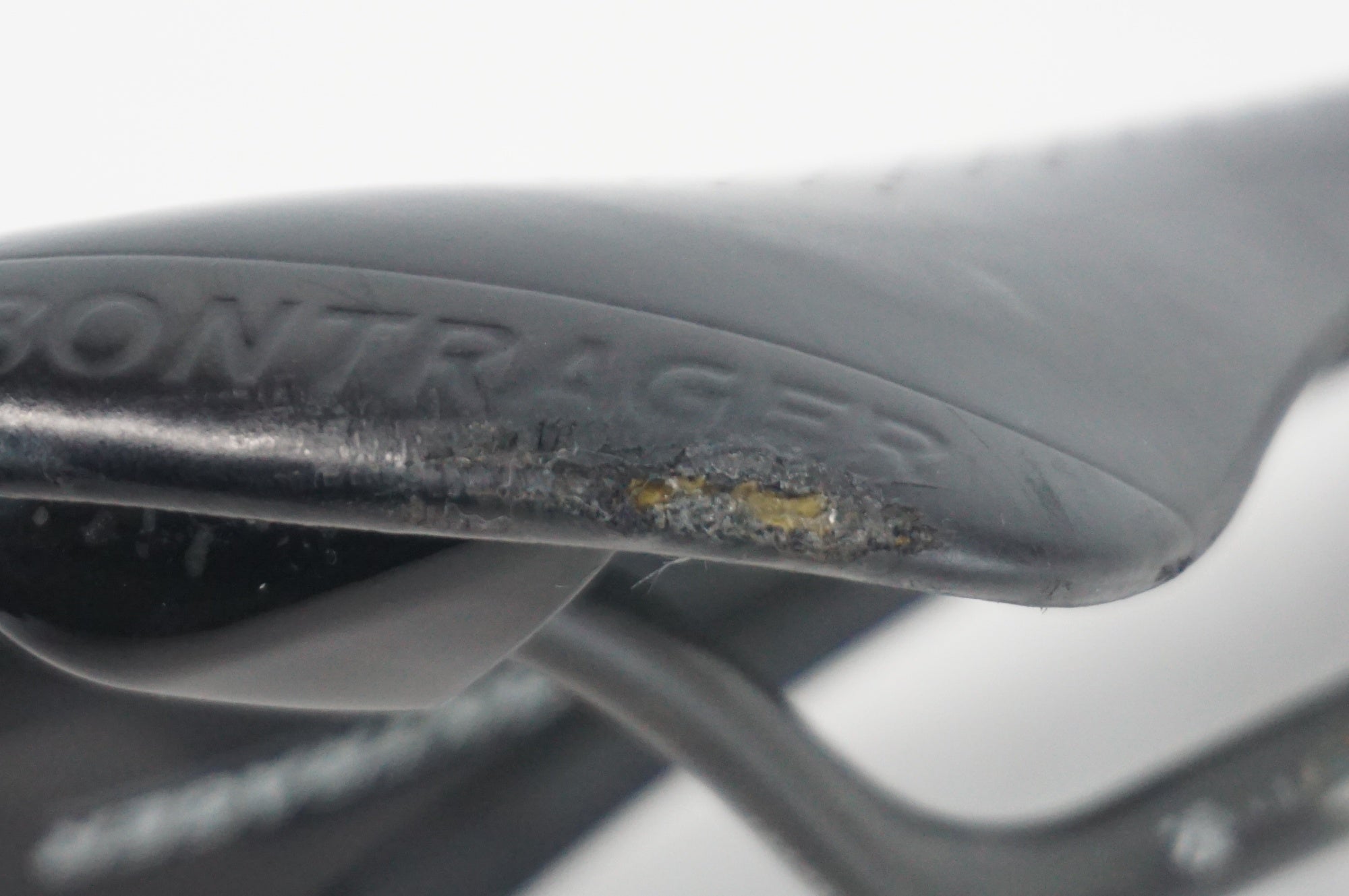 BONTRAGER 「ボントレガー」 AJNA PRO サドル / 阪急塚口店